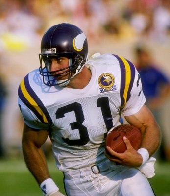 17 Sep 1989: Fullback Rick Fenney of the Minnesota Vikings runs with the ball during a game against the Chicago Bears at Soldier Field in Chicago, Illinois. The Bears won the game 38-7.