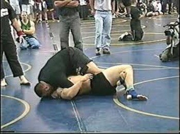 Nelson mounting Mir on his way to victory at Grappler's Quest in 2003.