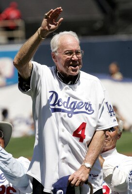LOS ANGELES - AUGUST 28: Former outfielder Duke Snider of the Los Angeles Dodgers waves to the crowd during ceremonies honoring memebers of the 1955 World Champion Dodgers before the game with the Houston Astros on August 28, 2005 at Dodger Stadium in Los