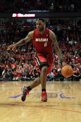 CHICAGO, IL - MAY 26:  LeBron James #6 of the Miami Heat drives against the Chicago Bulls in Game Five of the Eastern Conference Finals during the 2011 NBA Playoffs on May 26, 2011 at the United Center in Chicago, Illinois. NOTE TO USER: User expressly ac