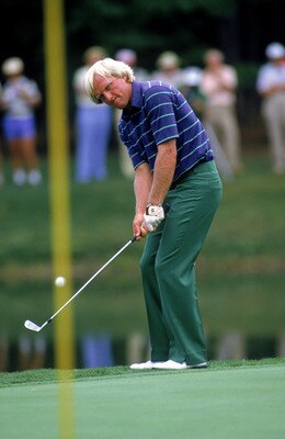 1984: Greg Norman chips the ball during a 1984 PGA game. (Photo by David Cannon/Getty Images) 1984: Greg Norman chips the ball during a 1984 PGA game. (Photo by David Cannon/Getty Images)