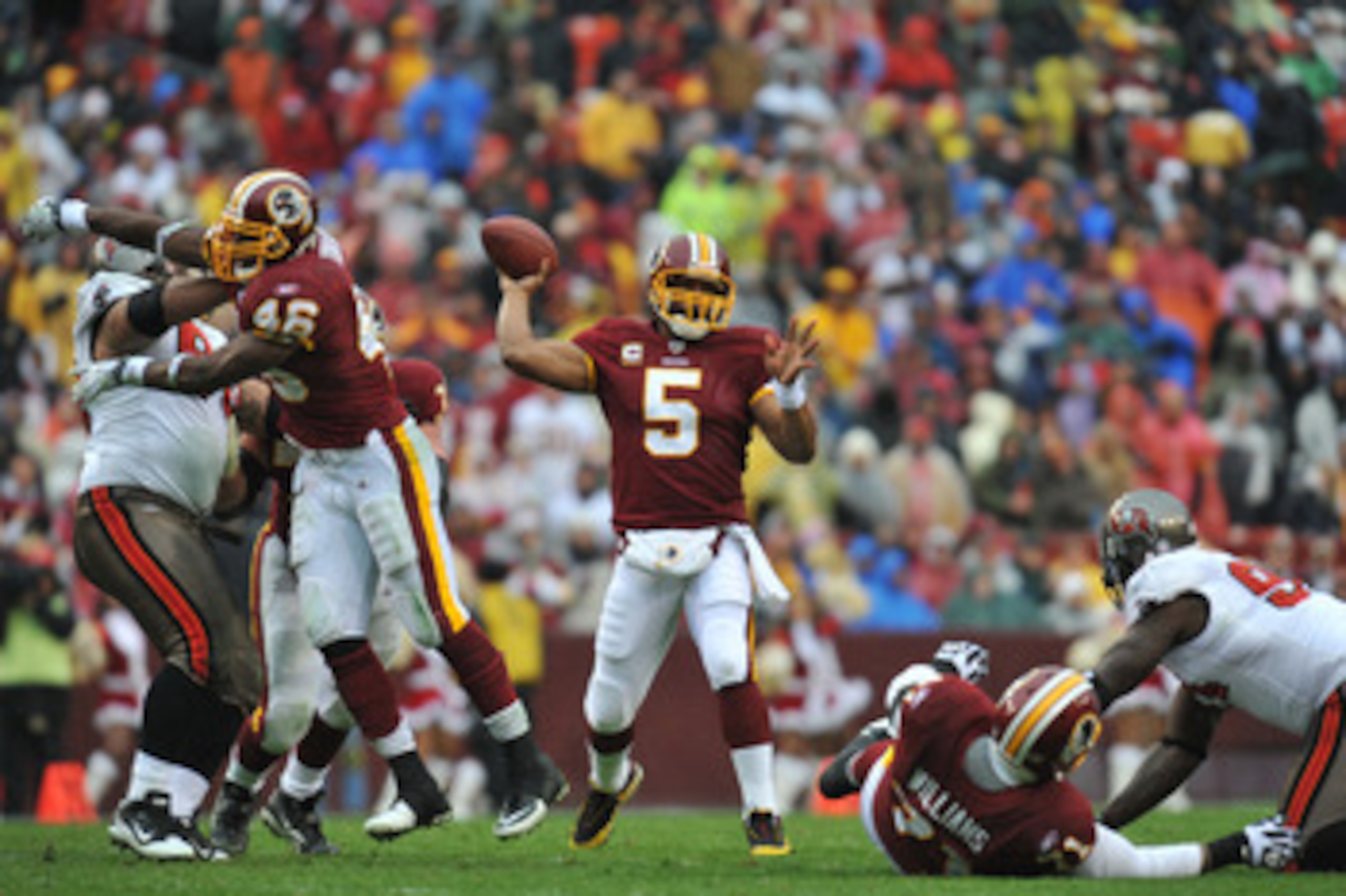 LANDOVER, MD - DECEMBER 12:  Donovan McNabb #5 of the Washington Redskins passes against the Tampa Bay Buccaneers  at FedExField on December 12, 2010 in Landover, Maryland. The Buccaneers defeated the Redskins 17-16. (Photo by Larry French/Getty Images)