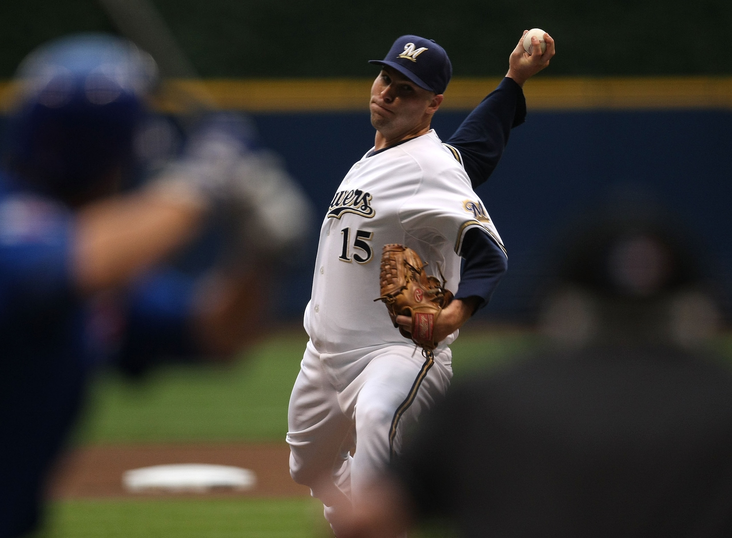 MILWAUKEE - JULY 29: Starting pitcher Ben Sheets #15 of the Milwaukee Brewers delivers the ball against the Chicago Cubs at Miller Park July 29, 2008 in Milwaukee, Wisconsin. (Photo by Jonathan Daniel/Getty Images)