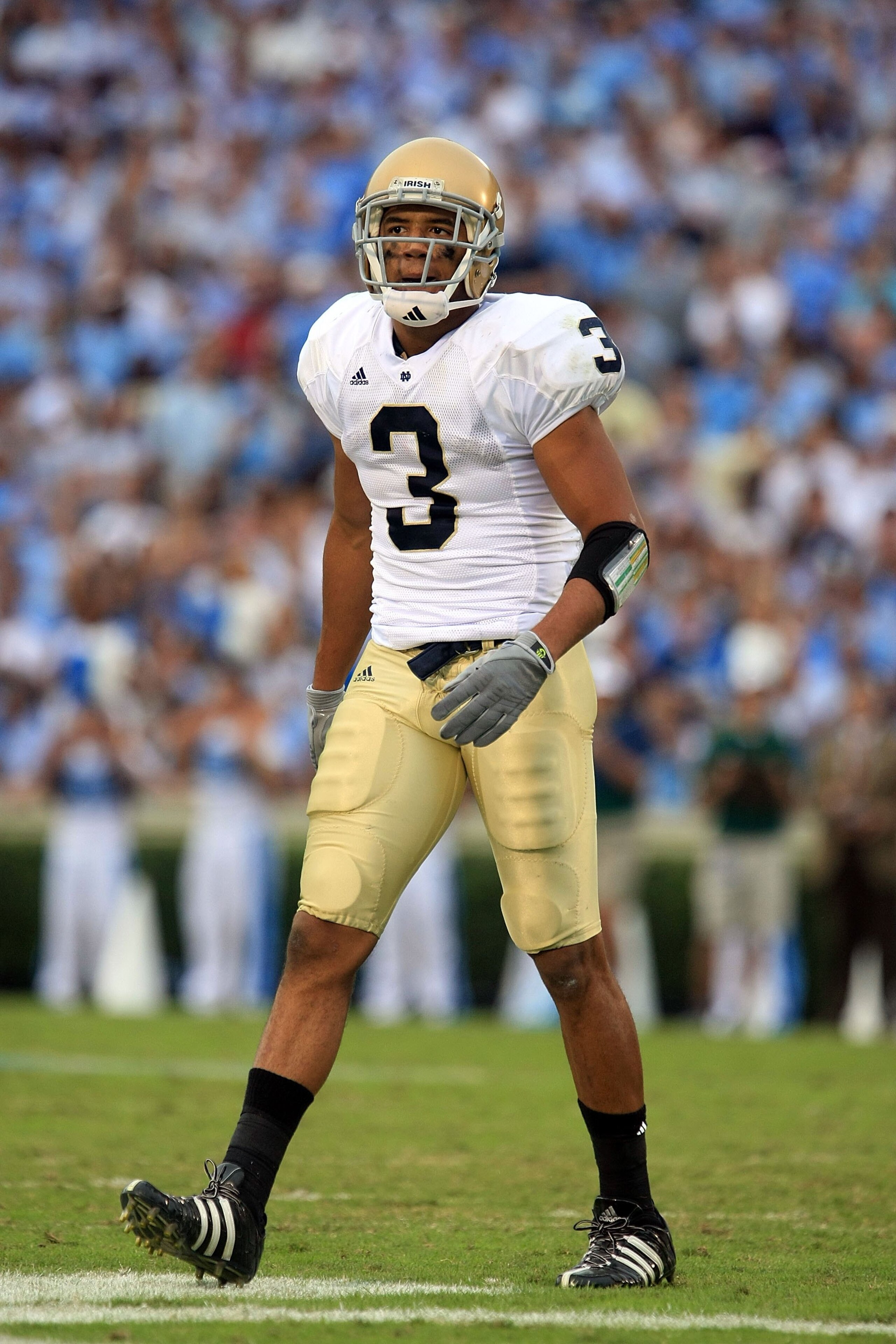 CHAPEL HILL, NC - OCTOBER 11:  Michael Floyd  #3 of the Notre Dame Fighting Irish onfield against the North Carolina Tar Heels at Kenan Stadium October 11, 2008 in Chapel Hill, North Carolina.  (Photo by Scott Halleran/Getty Images)