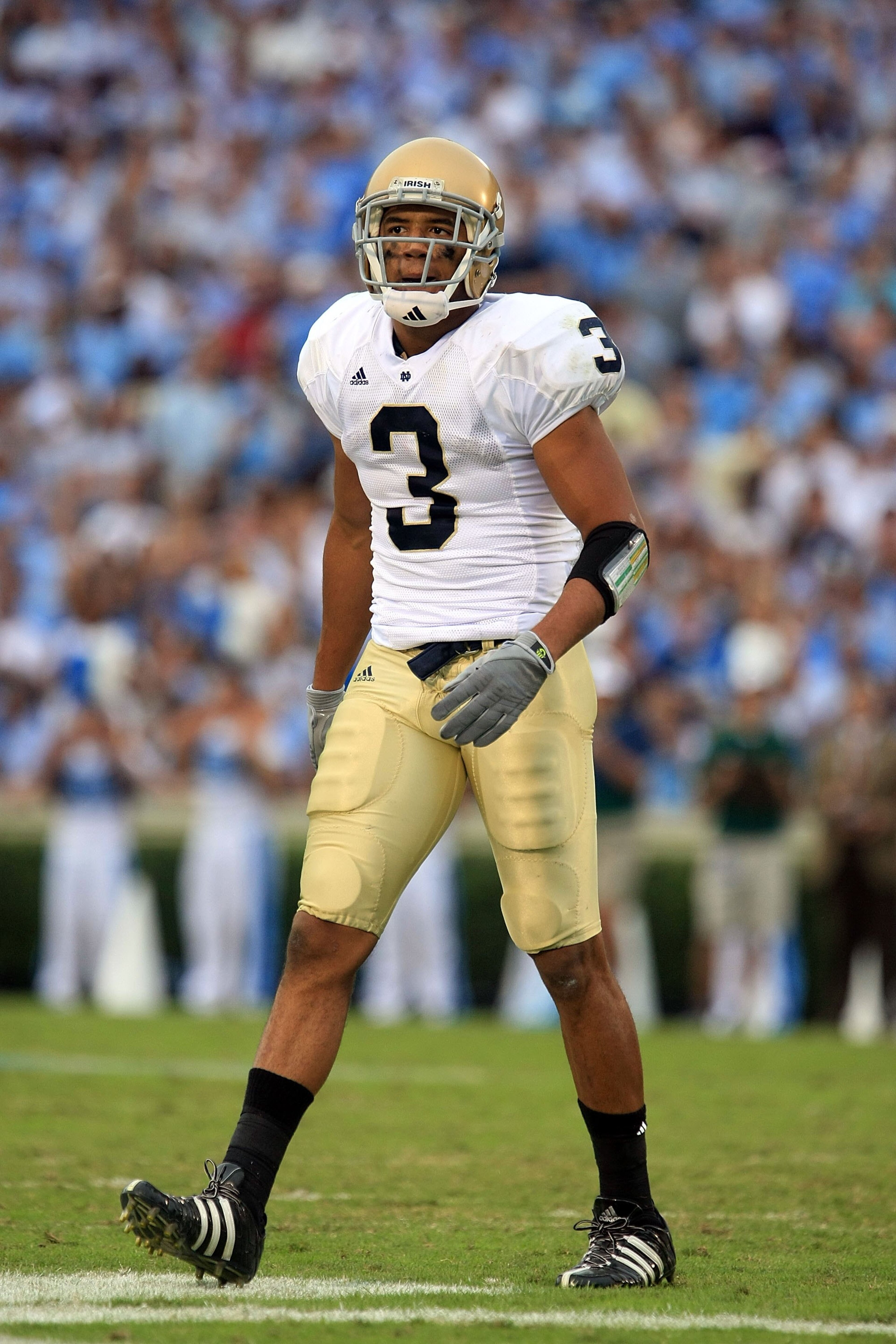 CHAPEL HILL, NC - OCTOBER 11:  Michael Floyd  #3 of the Notre Dame Fighting Irish onfield against the North Carolina Tar Heels at Kenan Stadium October 11, 2008 in Chapel Hill, North Carolina.  (Photo by Scott Halleran/Getty Images)