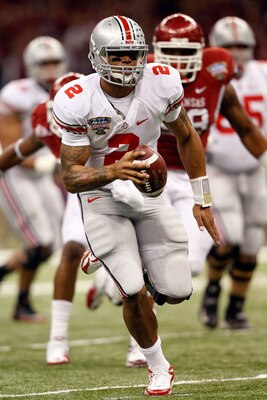 NEW ORLEANS, LA - JANUARY 04: Terrelle Pryor #2 of the Ohio State Buckeyes runs with the football against the Arkansas Razorbacks in the first quarter during the Allstate Sugar Bowl at the Louisiana Superdome on January 4, 2011 in New Orleans, Louisiana. NEW ORLEANS, LA - JANUARY 04: Terrelle Pryor #2 of the Ohio State Buckeyes runs with the football against the Arkansas Razorbacks in the first quarter during the Allstate Sugar Bowl at the Louisiana Superdome on January 4, 2011 in New Orleans, Louisiana.