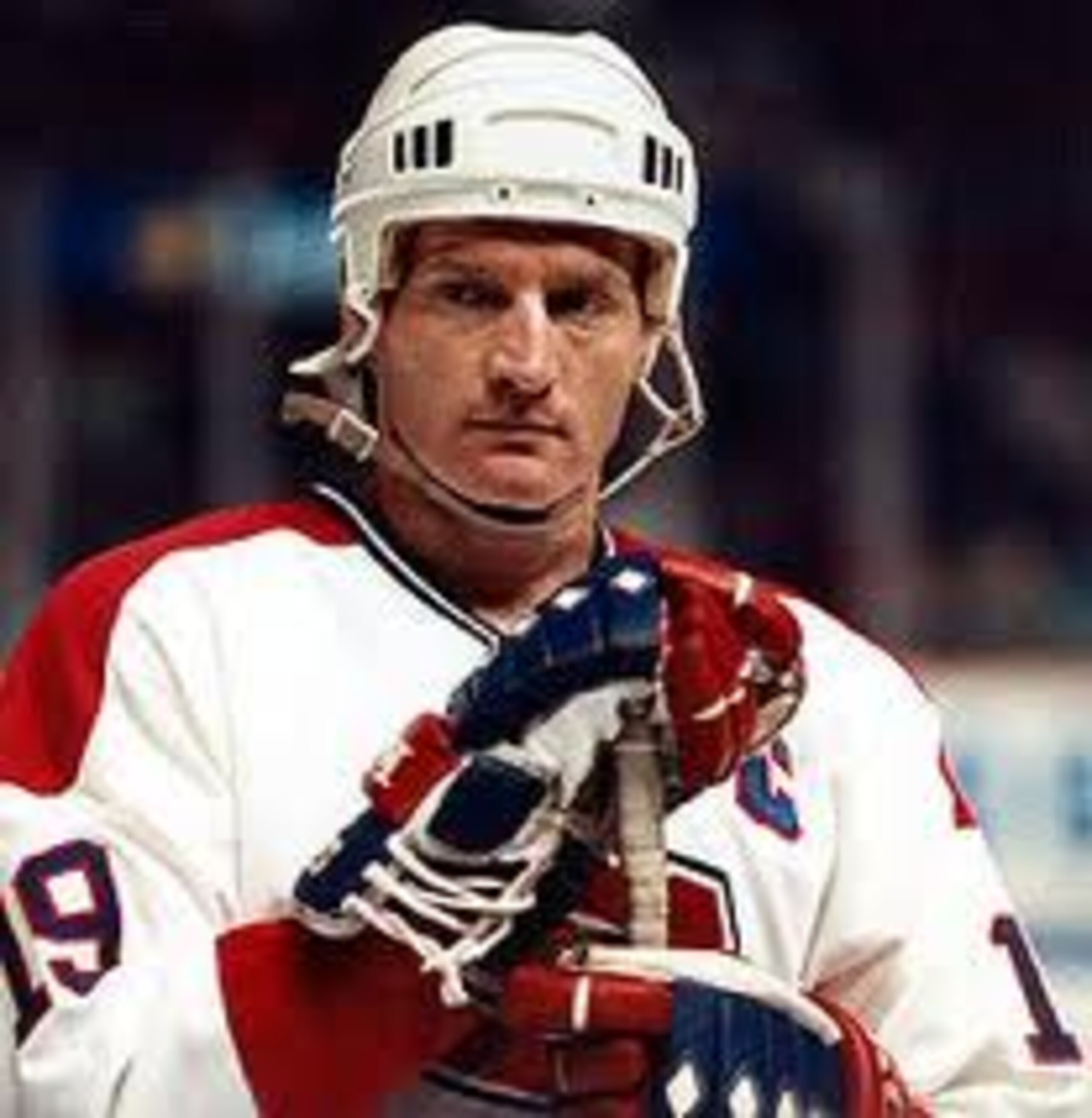 Larry Robinson was a dominant force and a moblie defender despite his 6'3 height Larry Robinson was a dominant force and a moblie defender despite his 6'3 height