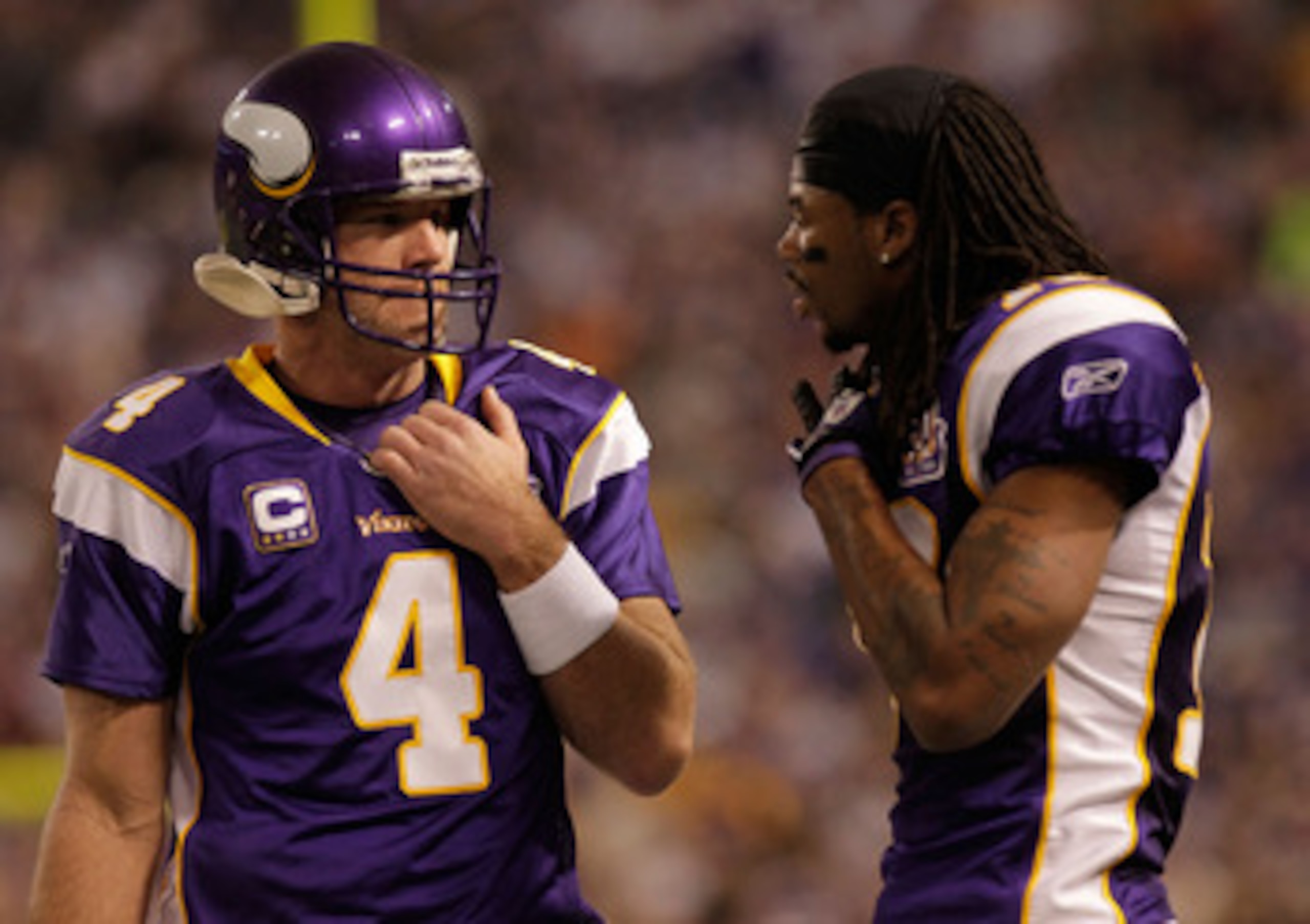 MINNEAPOLIS, MN - DECEMBER 05: Brett Favre #4 of the Minnesota Vikings talks with Sidney Rice #18 on the sideline during the game against the Buffalo Bills at the Mall of America Field at the Hubert H. Humphrey Metrodome on December 5, 2010 in Minneapoli MINNEAPOLIS, MN - DECEMBER 05: Brett Favre #4 of the Minnesota Vikings talks with Sidney Rice #18 on the sideline during the game against the Buffalo Bills at the Mall of America Field at the Hubert H. Humphrey Metrodome on December 5, 2010 in Minneapoli