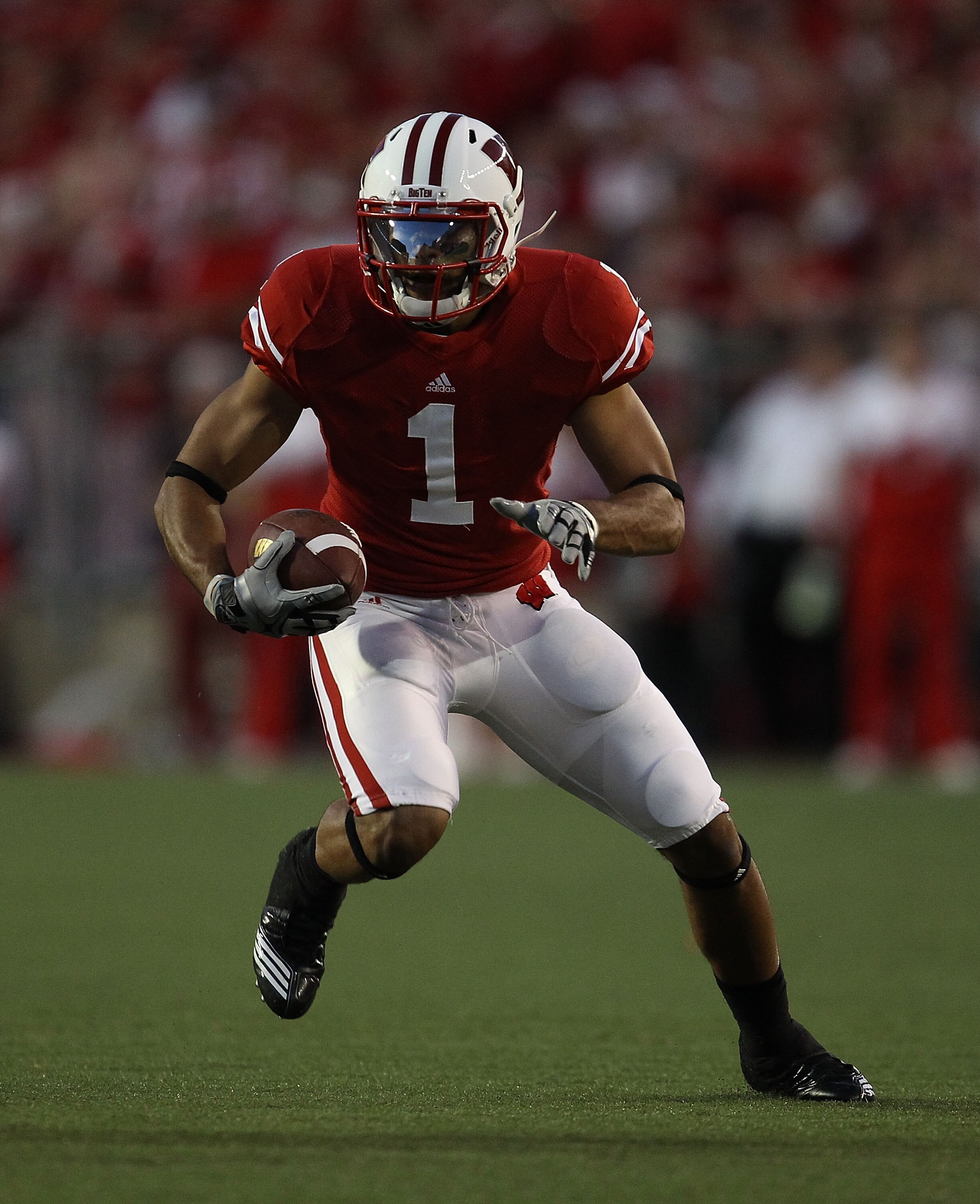 MADISON, WI - OCTOBER 16: Nick Toon #1 of the Wisconsin Badgers runs after a catch against the Ohio State Buckeyes at Camp Randall Stadium on October 16, 2010 in Madison, Wisconsin. Wisconsin defeated Ohio State 31-18. (Photo by Jonathan Daniel/Getty Imag