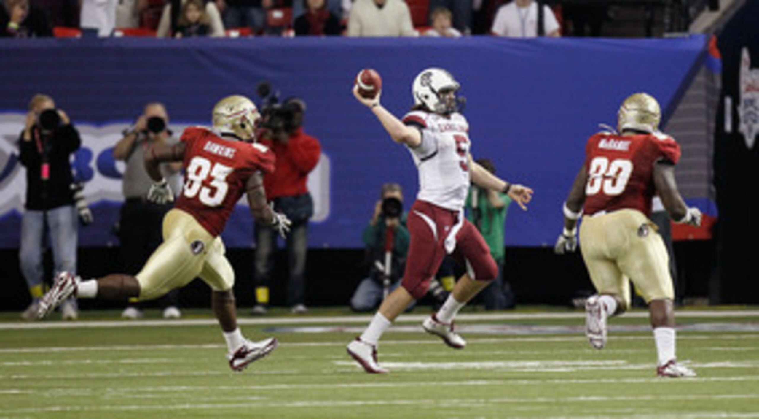 ATLANTA, GA - DECEMBER 31:  Stephen Garcia #5 of the South Carolina Gamecocks against the Florida State Seminoles during the 2010 Chick-fil-A Bowl at Georgia Dome on December 31, 2010 in Atlanta, Georgia.  (Photo by Kevin C. Cox/Getty Images)