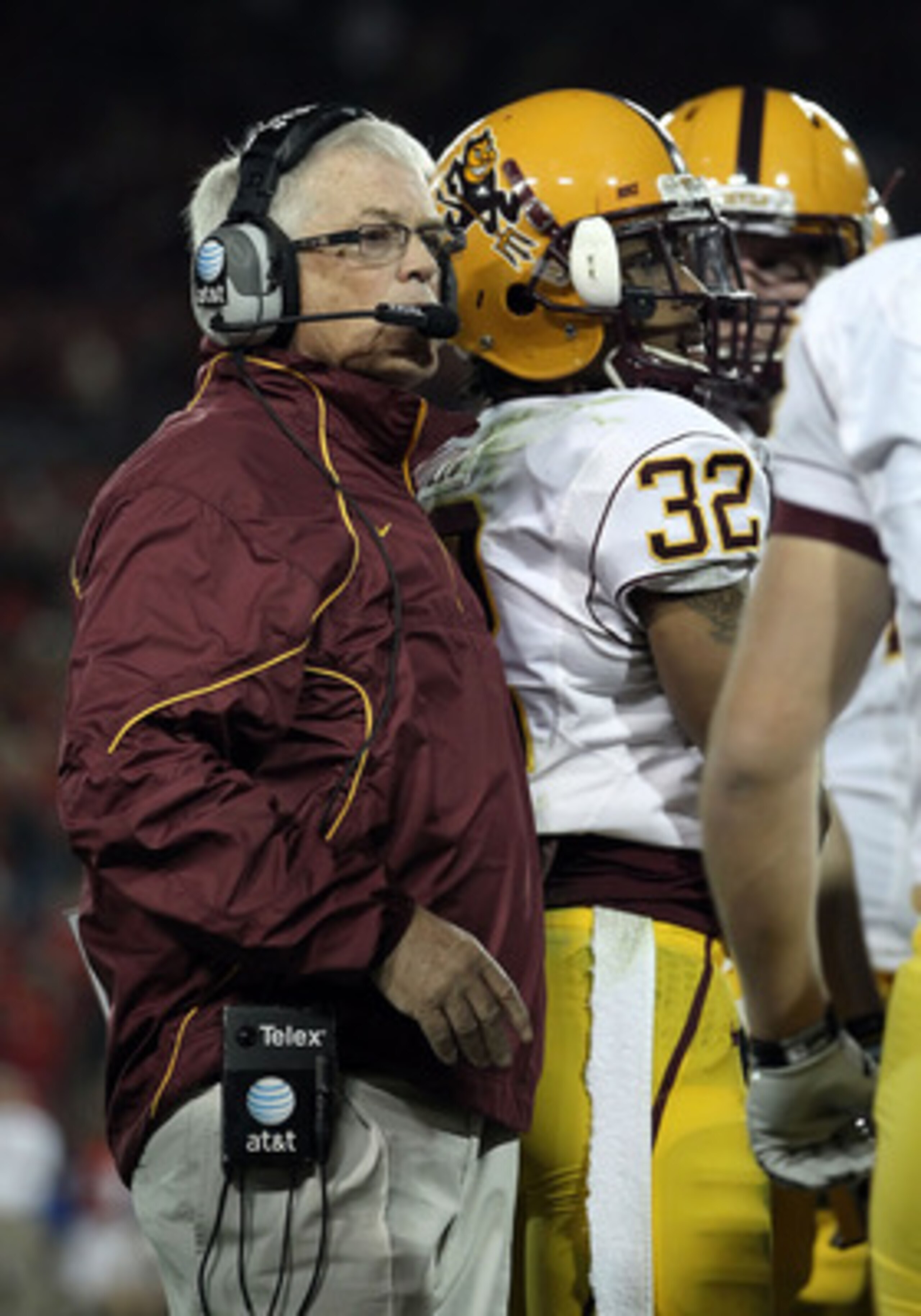 TUCSON, AZ - DECEMBER 02:  Head coach Dennis Erickson of the Arizona State Sun Devils during the college football game at Arizona Stadium on December 2, 2010 in Tucson, Arizona. The Sun Devils defeated the Wildcats 30-29 in double overtime.  (Photo by Chr