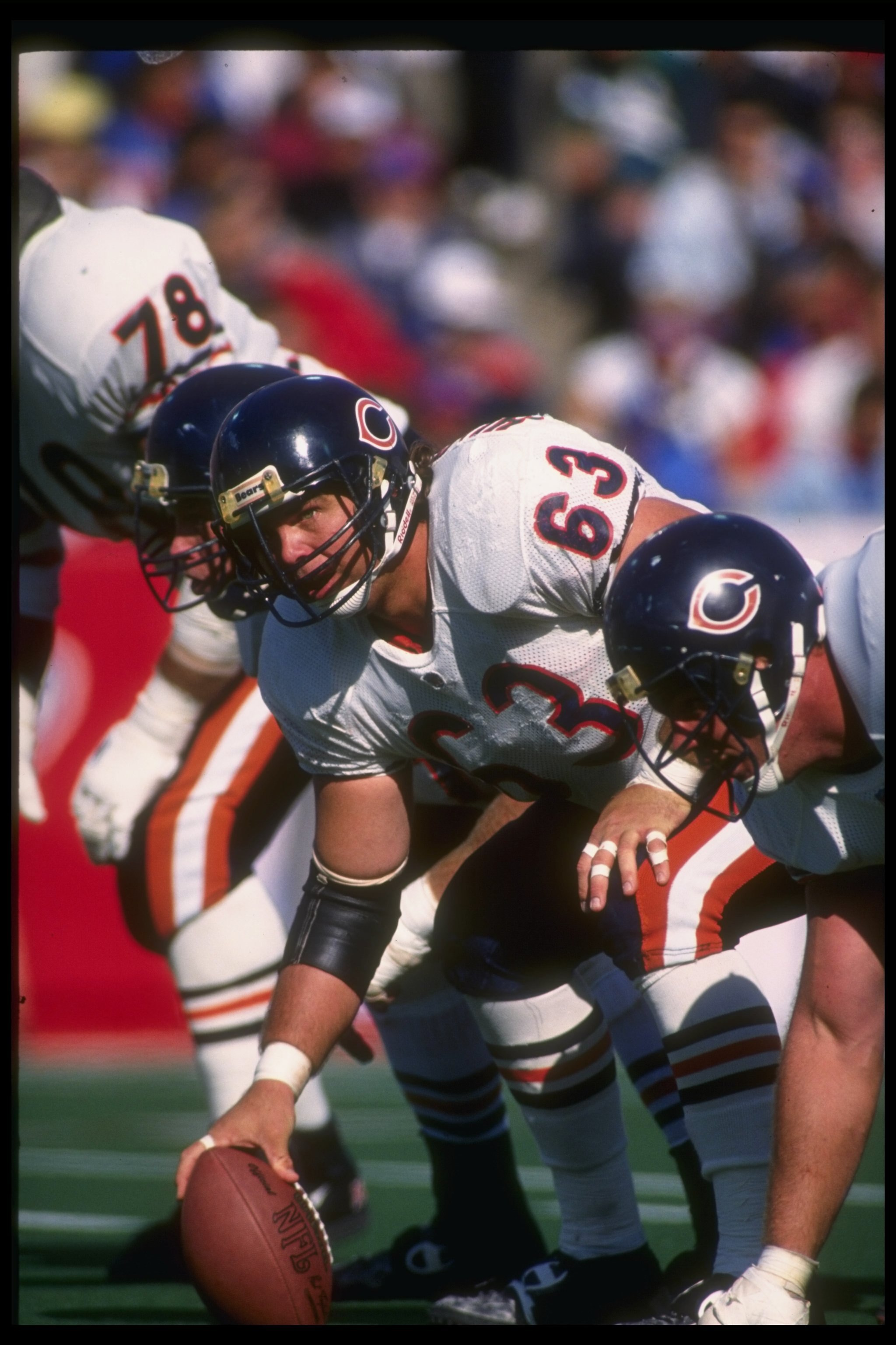 29 Sep 1991:  Center Jay Hilgenberg of the Chicago Bears prepares to snap the ball during a game against the Buffalo Bills at Rich Stadium in Orchard Park, New York.  The Bills won the game, 35-20. Mandatory Credit: Rick Stewart  /Allsport