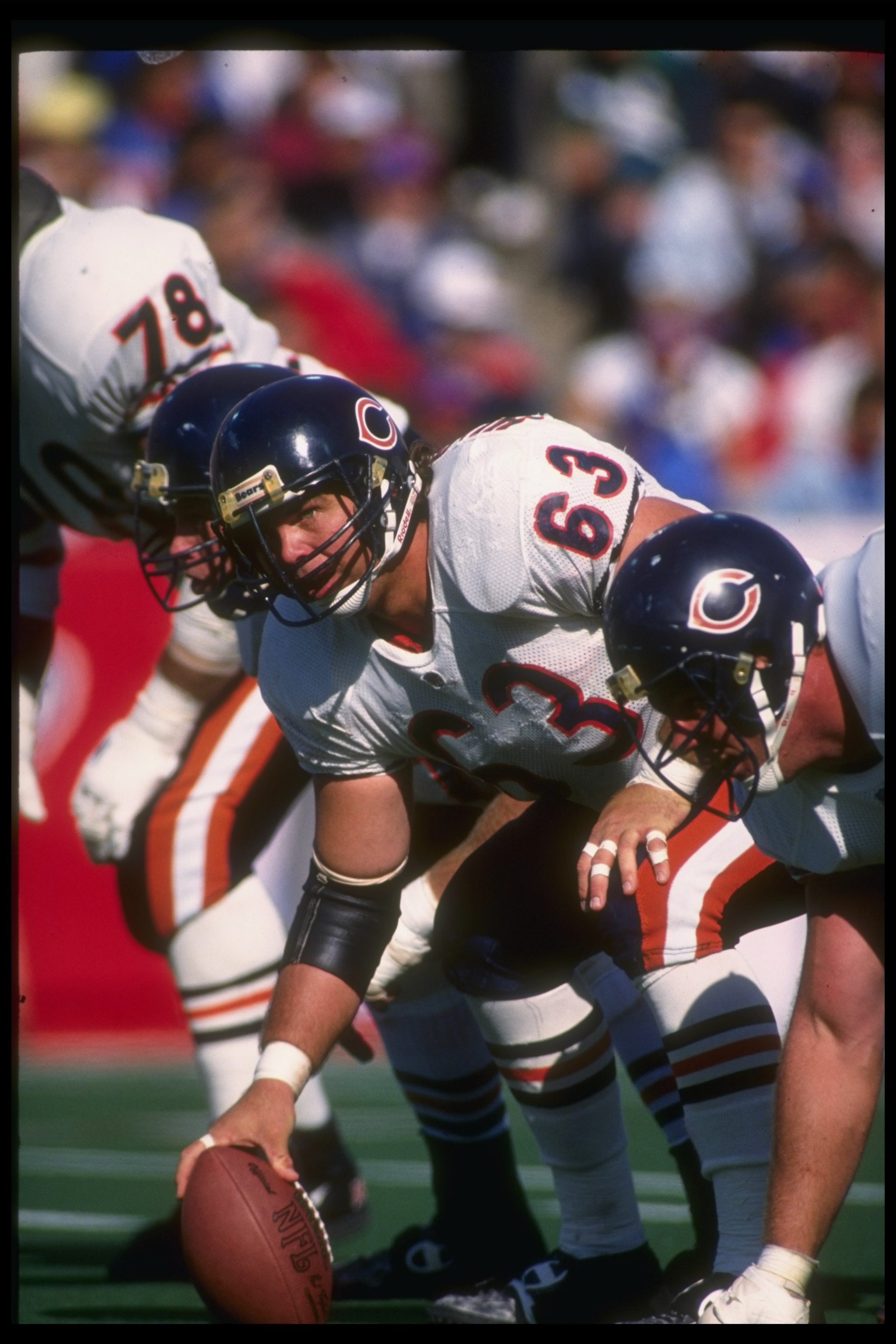 29 Sep 1991:  Center Jay Hilgenberg of the Chicago Bears prepares to snap the ball during a game against the Buffalo Bills at Rich Stadium in Orchard Park, New York.  The Bills won the game, 35-20. Mandatory Credit: Rick Stewart  /Allsport