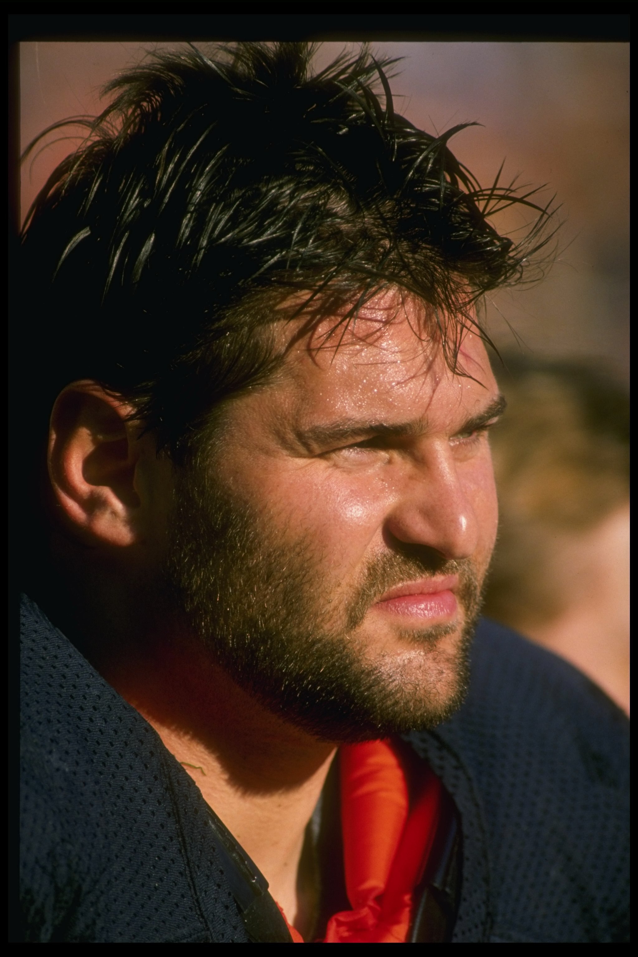 13 Nov 1988: Offensive tacke Jim Covert of the Chicago Bears looks on during a game against the Washington Redskins at RFK Stadium in Washington, D.C. The Bears won the game, 34-14.