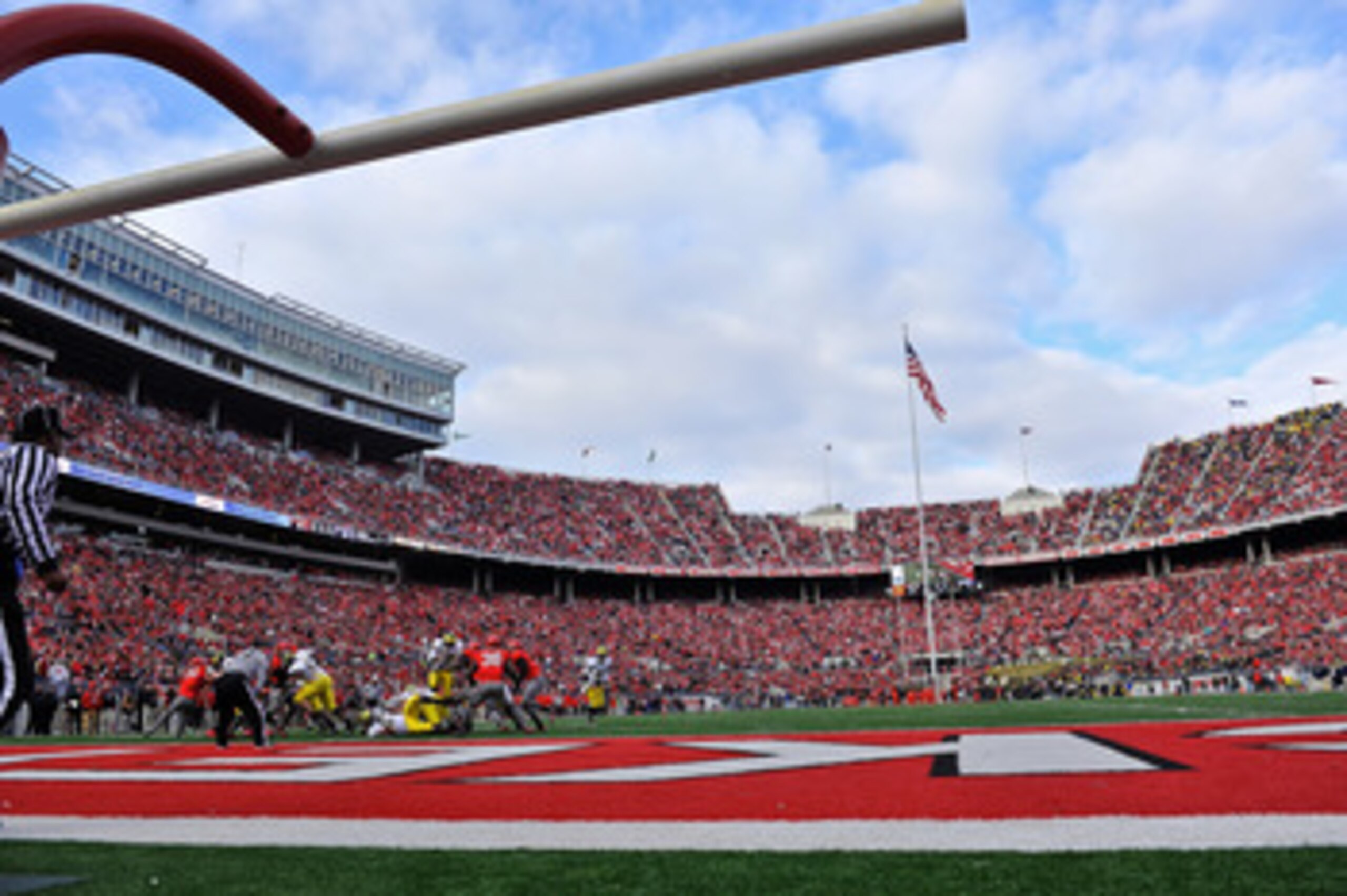 COLUMBUS, OH - NOVEMBER 27: The Michigan Wolverines and The Ohio State Buckeyes face each other in the 107th meeting between the two schools at Ohio Stadium on November 27, 2010 in Columbus, Ohio. (Photo by Jamie Sabau/Getty Images) COLUMBUS, OH - NOVEMBER 27: The Michigan Wolverines and The Ohio State Buckeyes face each other in the 107th meeting between the two schools at Ohio Stadium on November 27, 2010 in Columbus, Ohio. (Photo by Jamie Sabau/Getty Images)