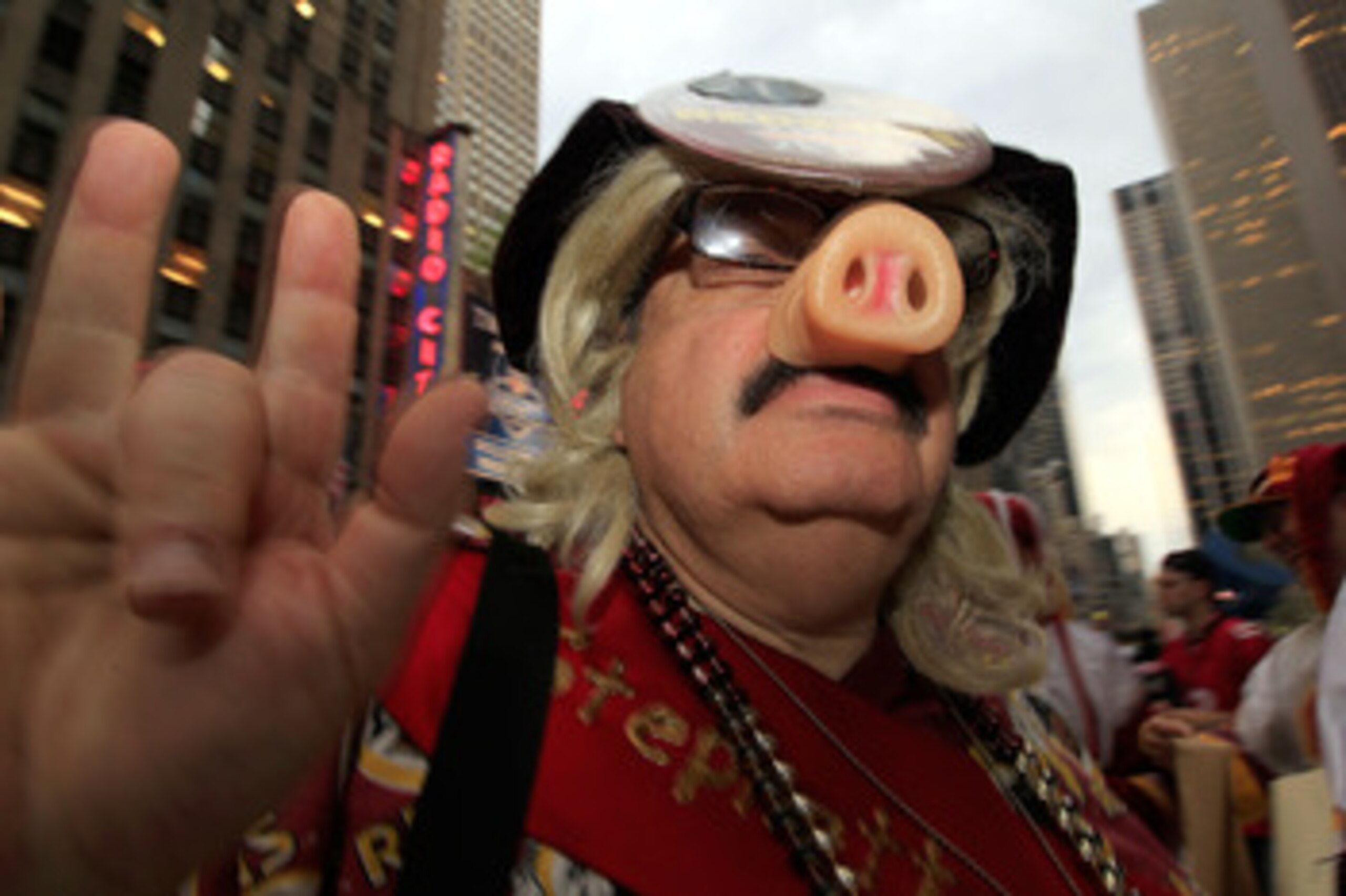 NEW YORK, NY - APRIL 28:  A fan of the Washington Redskins shows support for his team outside Radio City Music Hall prior to the start of the 2011 NFL Draft at Radio City Music Hall on April 28, 2011 in New York City.  (Photo by Chris Trotman/Getty Images