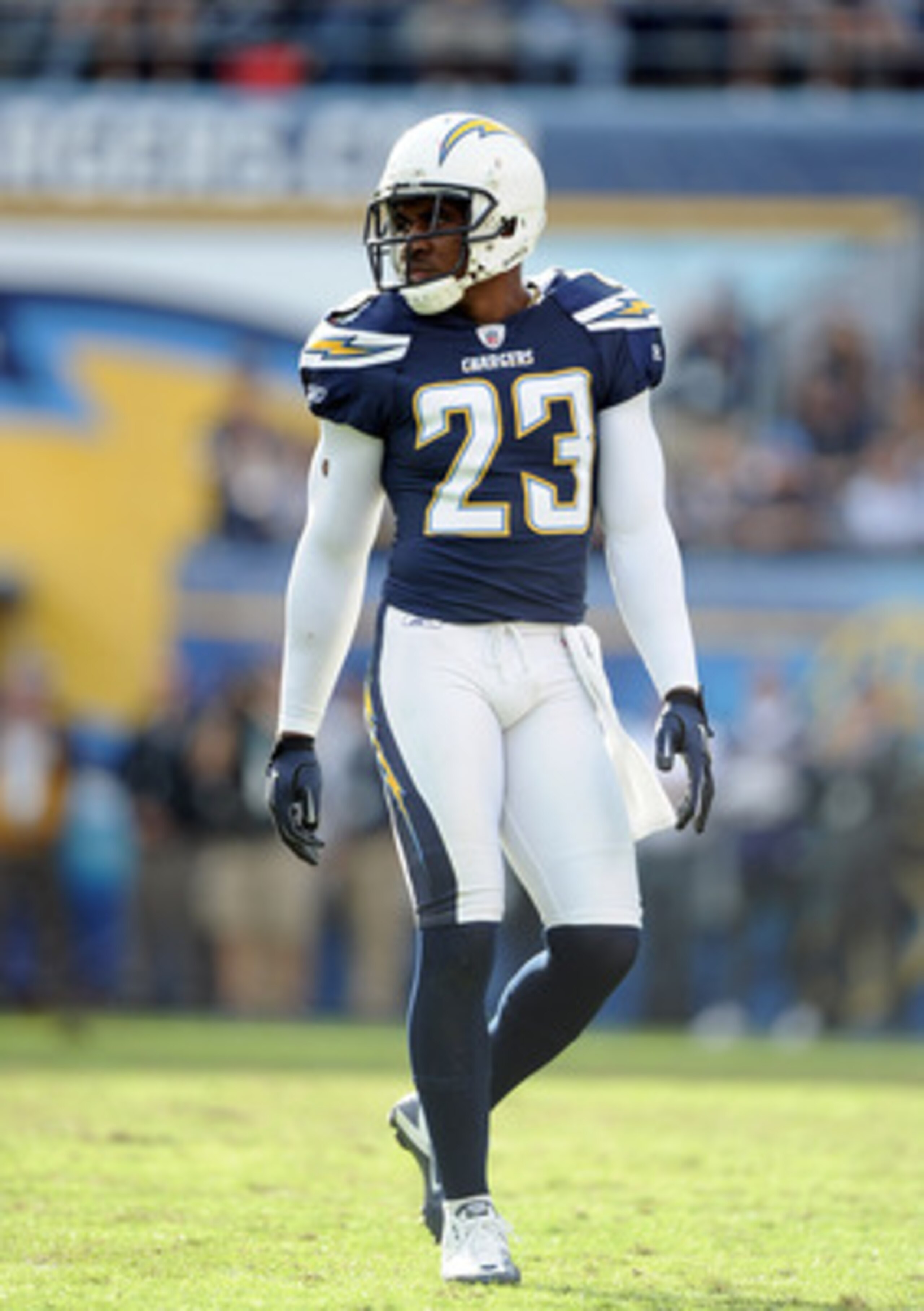 SAN DIEGO - OCTOBER 24:  Quentin Jammer #23 of the San Diego Chargers waits for play against the New England Patriots at Qualcomm Stadium on October 24, 2010 in San Diego, California.  (Photo by Harry How/Getty Images)