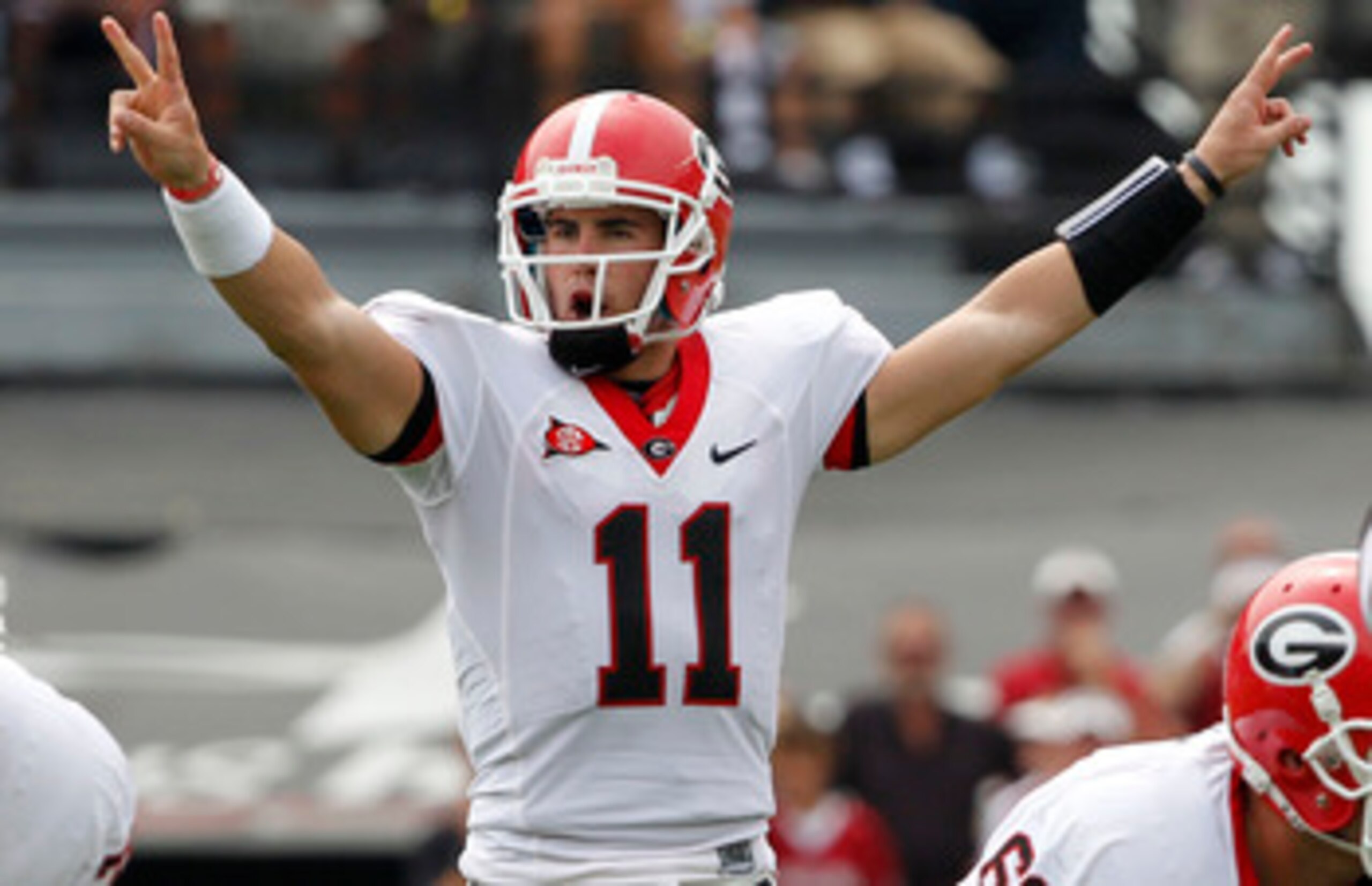 COLUMBIA - SEPTEMBER 11: Quarterback Aaron Murray #11 of the Georgia Bulldogs calls out a play during the game against the South Carolina Gamecocks at Williams-Brice Stadium on September 11, 2010 in Columbia, South Carolina. (Photo by Mike Zarrilli/Getty 