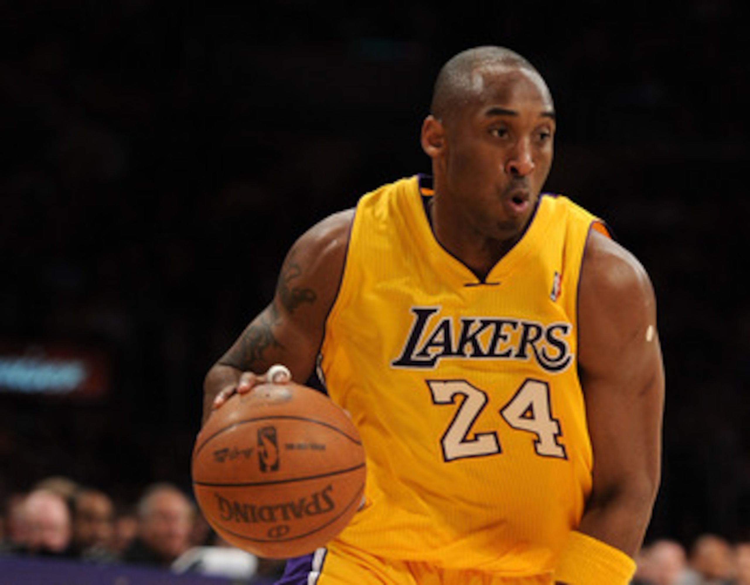 LOS ANGELES, CA - APRIL 26: Kobe Bryant #24 of the Los Angeles Lakers drives to the basket in the first quarter while taking on the New Orleans Hornets in Game Five of the Western Conference Quarterfinals in the 2011 NBA Playoffs on April 26, 2011 at Sta LOS ANGELES, CA - APRIL 26: Kobe Bryant #24 of the Los Angeles Lakers drives to the basket in the first quarter while taking on the New Orleans Hornets in Game Five of the Western Conference Quarterfinals in the 2011 NBA Playoffs on April 26, 2011 at Sta