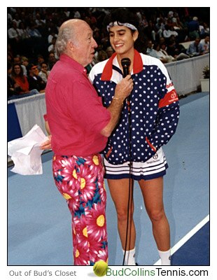 Picture Courtesy: http://www.budcollinstennis.com/