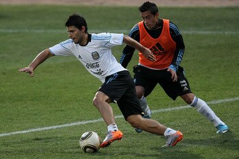 PRETORIA, SOUTH AFRICA - JUNE 28:  Sergio Aguero of Argentina's national football team contests the ball during a team training session on June 28, 2010 in Pretoria, South Africa.  (Photo by Chris McGrath/Getty Images)