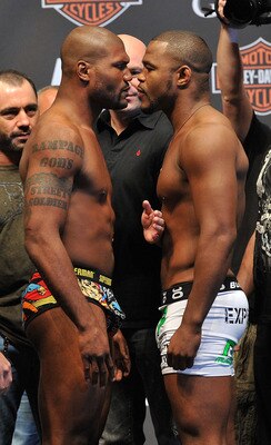 LAS VEGAS - MAY 28:  UFC fighter Quinton 'Rampage' Jackson (L) faces off against UFC fighter Rashad Evans (R) at UFC 114: Rampage versus Rashad at the Mandalay Bay Hotel on May 28, 2010 in Las Vegas, Nevada.  (Photo by Jon Kopaloff/Getty Images)