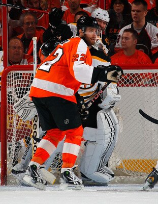 PHILADELPHIA, PA - MAY 02:  Ville Leino #22 of the Philadelphia Flyers sets up in front of the net in Game Two of the Eastern Conference Semifinals against the Boston Bruins during the 2011 NHL Stanley Cup Playoffs at Wells Fargo Center on May 2, 2011 in