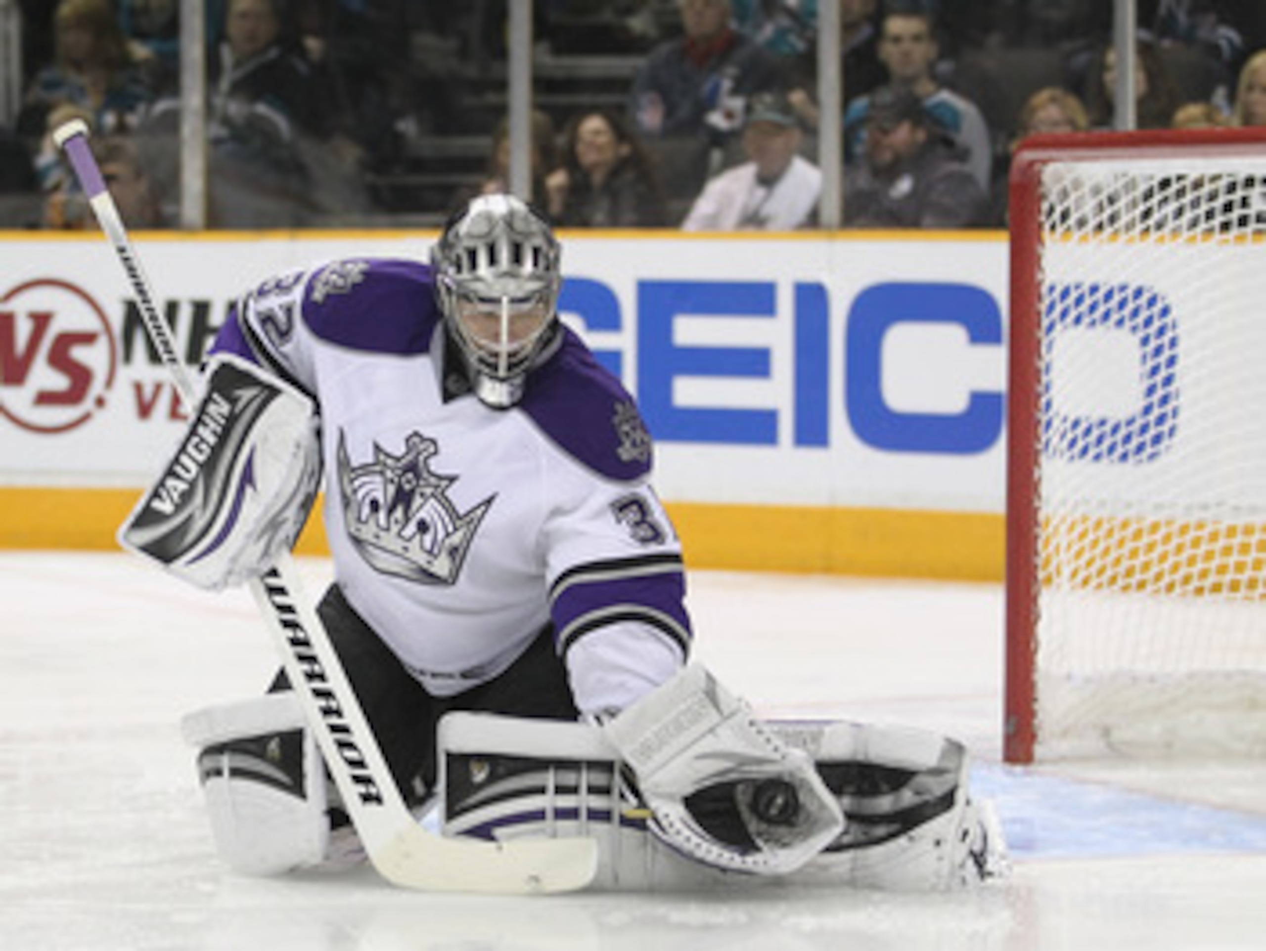 SAN JOSE, CA - APRIL 23: Jonathan Quick #32 of the Los Angeles Kings makes a save on a shot taken by the San Jose Sharks in game five of the Western Conference Quarterfinals during the 2011 NHL Stanley Cup Playoffs at HP Pavilion on April 23, 2011 in San SAN JOSE, CA - APRIL 23: Jonathan Quick #32 of the Los Angeles Kings makes a save on a shot taken by the San Jose Sharks in game five of the Western Conference Quarterfinals during the 2011 NHL Stanley Cup Playoffs at HP Pavilion on April 23, 2011 in San