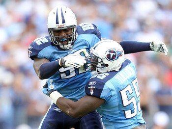 NASHVILLE, TN - OCTOBER 24:  Will Witherspoon #92 and Stephen Tulloch #55 of the Tennessee Titans celebrates in the fourth quarter during the NFL game against the Philadelphia Eagles at LP Field on October 24, 2010 in Nashville, Tennessee. The Titans won