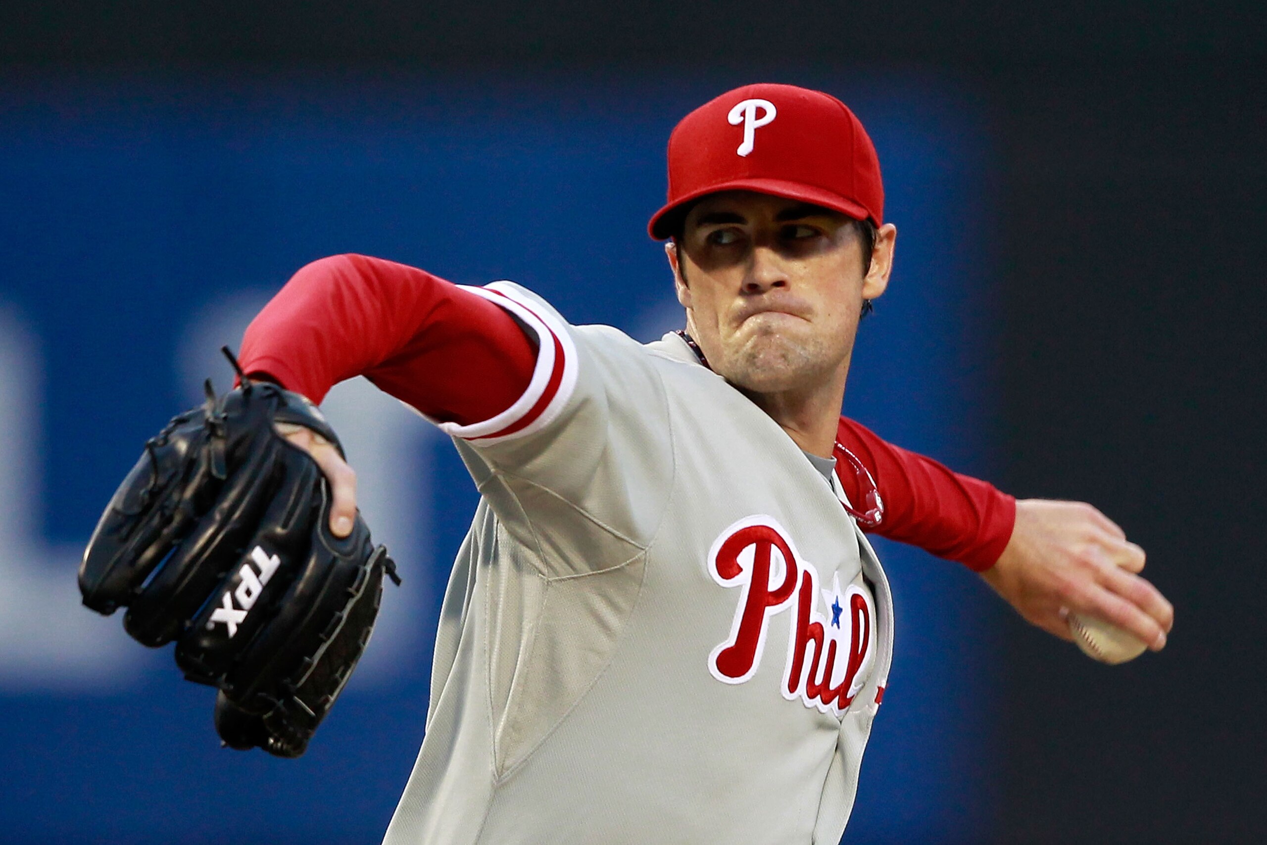 NEW YORK, NY - MAY 28: Cole Hamels #35 of the Philadelphia Phillies pitches against the New York Mets at Citi Field on May 28, 2011 in the Flushing neighborhood of the Queens borough of New York City. (Photo by Chris Trotman/Getty Images) NEW YORK, NY - MAY 28: Cole Hamels #35 of the Philadelphia Phillies pitches against the New York Mets at Citi Field on May 28, 2011 in the Flushing neighborhood of the Queens borough of New York City. (Photo by Chris Trotman/Getty Images)