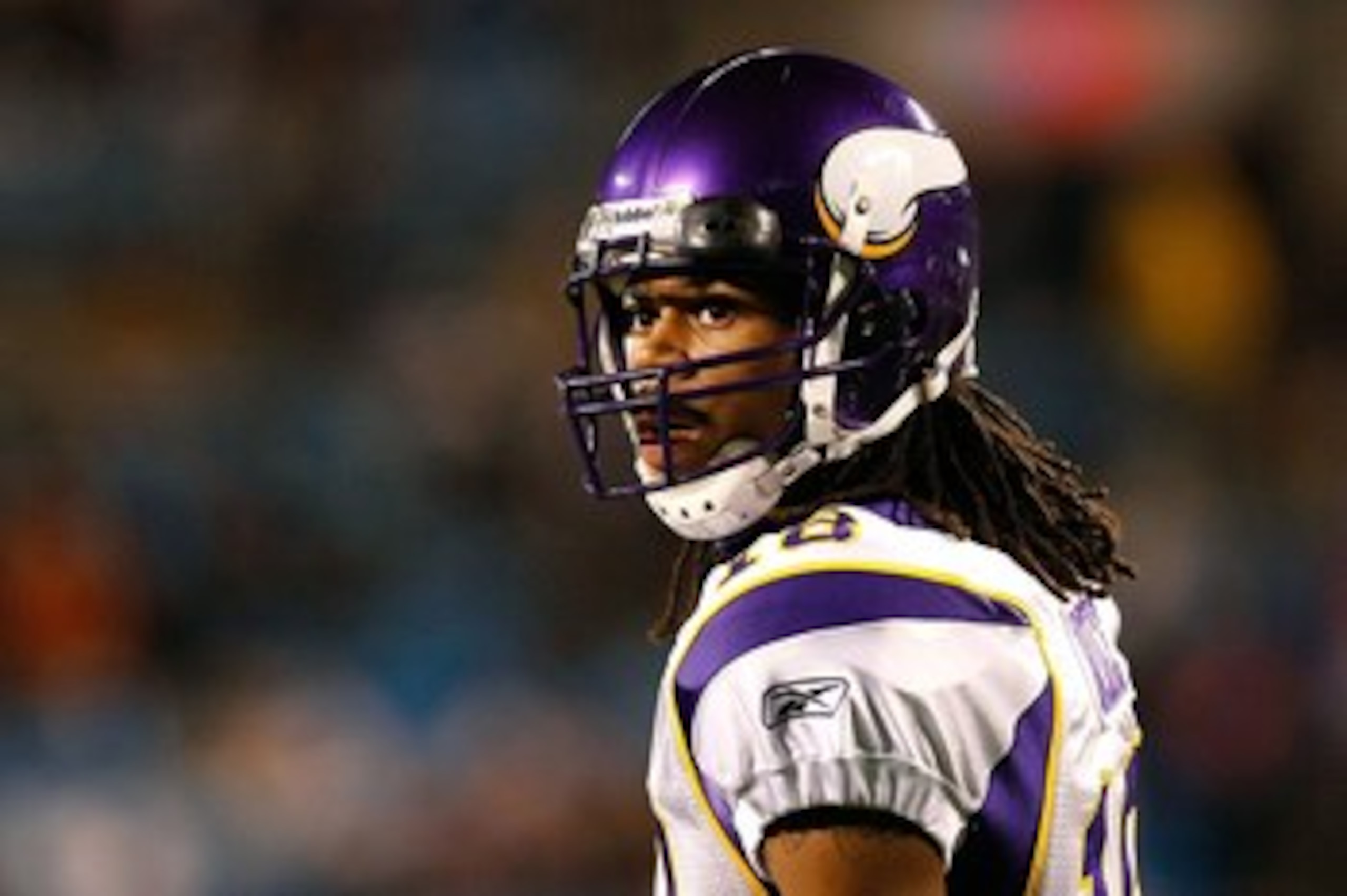 CHARLOTTE, NC - DECEMBER 20:  Sidney Rice #18 of the Minnesota Vikings against the Carolina Panthers at Bank of America Stadium on December 20, 2009 in Charlotte, North Carolina.  (Photo by Kevin C. Cox/Getty Images)