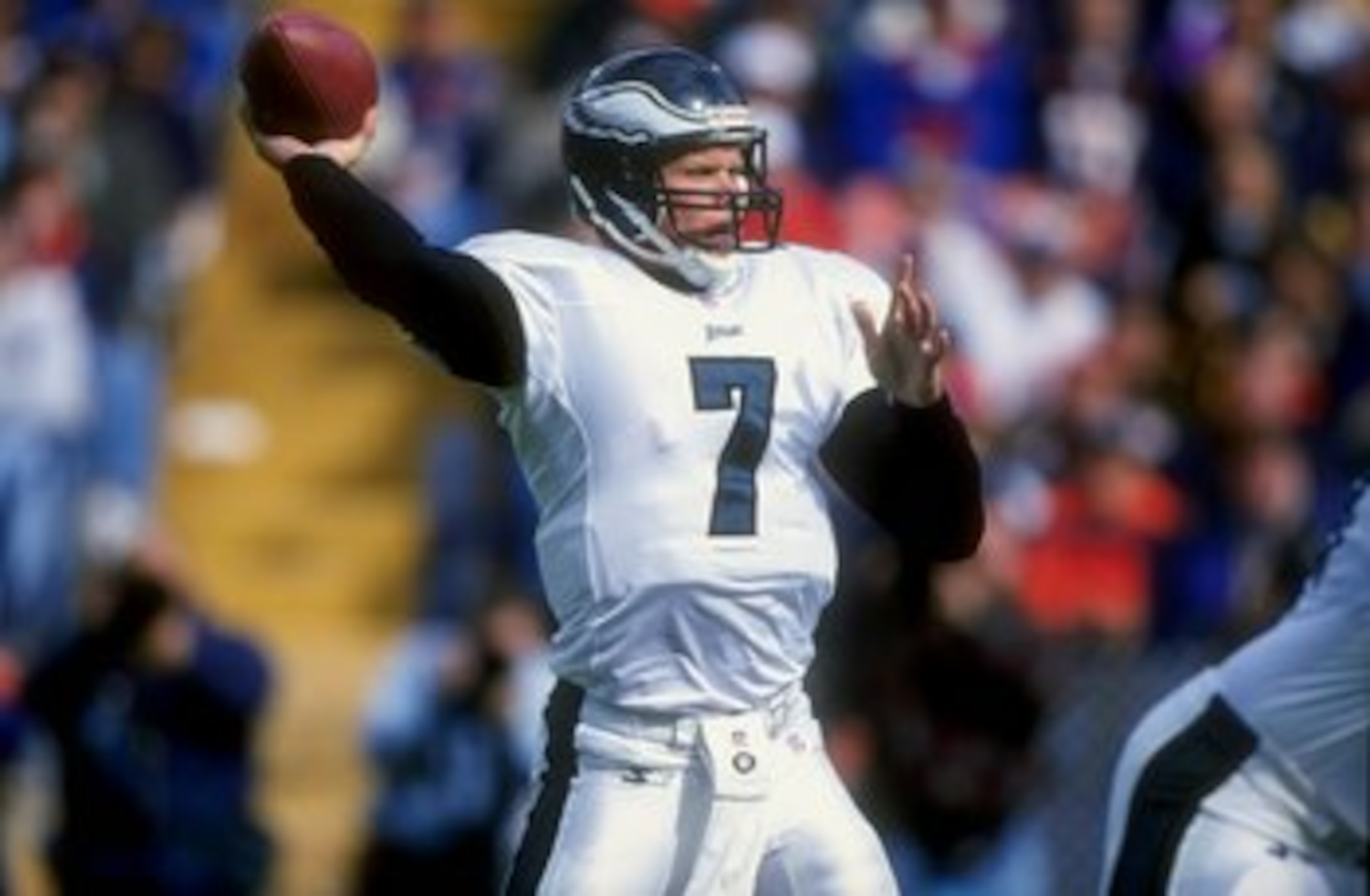 4 Oct 1998:  Quarterback Bobby Hoying #7 of the Philadelphia Eagles in action during a game against the Denver Broncos at the Mile High Stadium in Denver, Colorado. The Broncos defeated the Eagles 41-16.