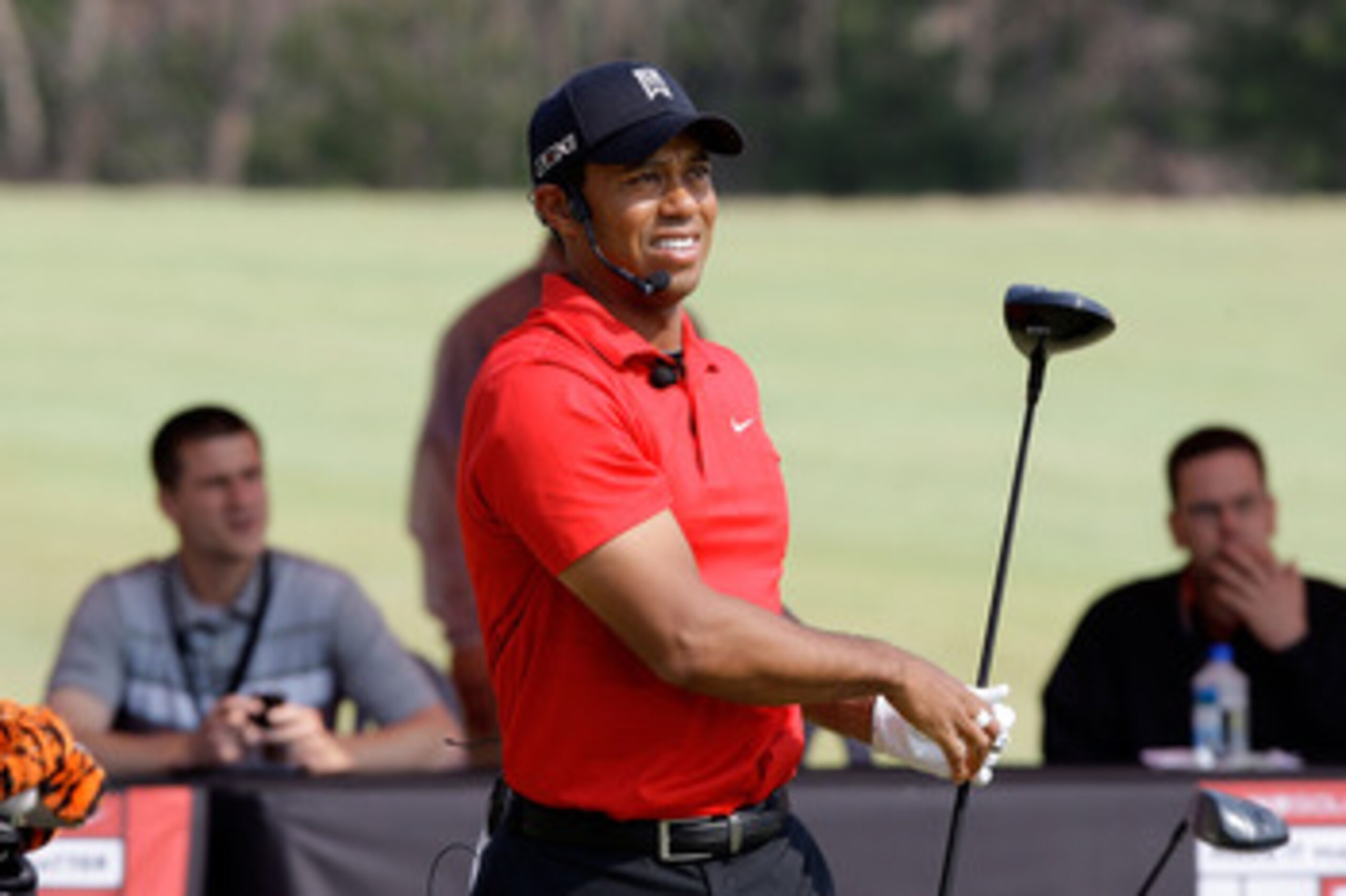 CHUNCHEON, SOUTH KOREA - APRIL 14:  U.S. golfer Tiger Woods participates in a golf teaching clinic for South Korean juniors during a Nike Golf 'Make It Happen' event at Jade Palace Golf Club on April 14, 2011 in Chuncheon, South Korea.  (Photo by Chung Su