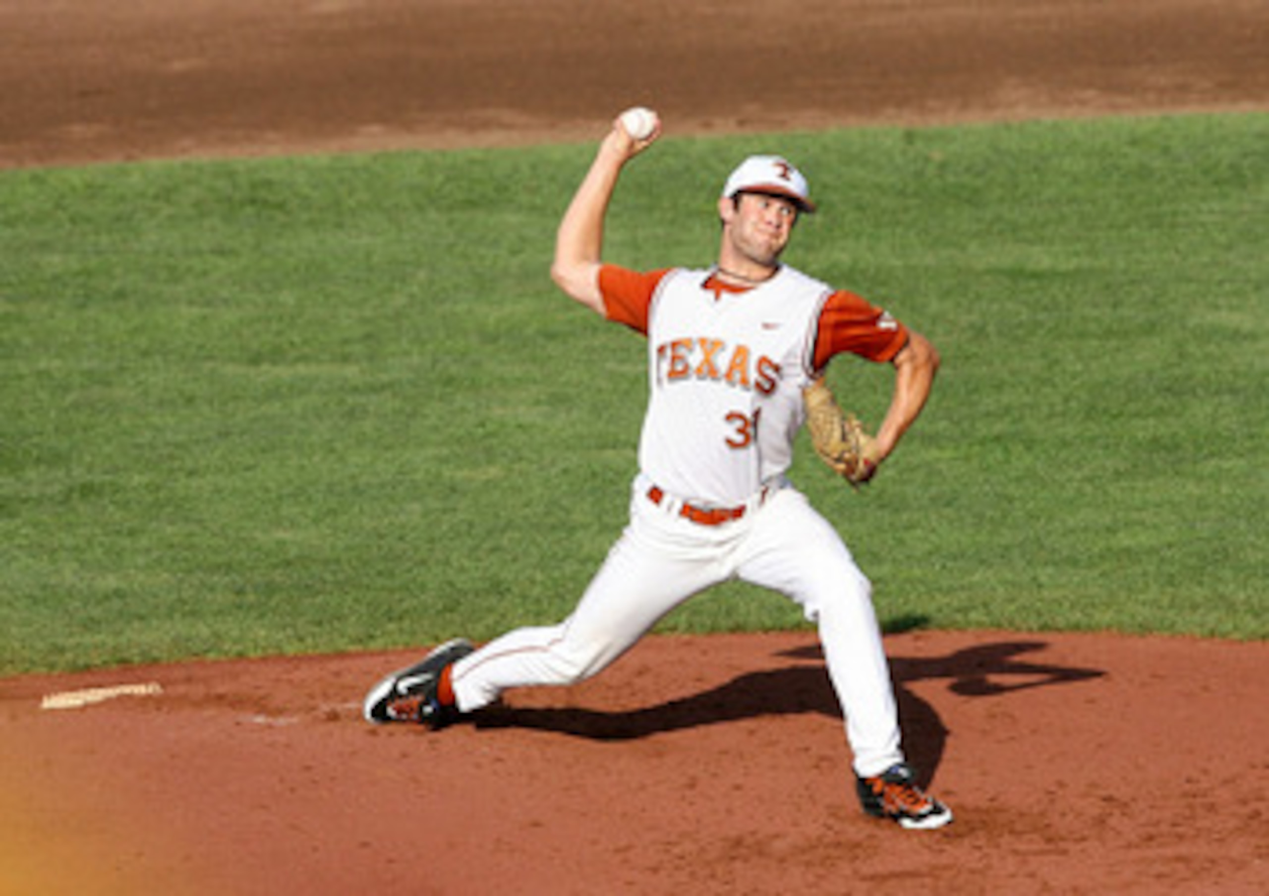 OMAHA, NE - JUNE 22:  Pitcher Chance Ruffin #31 of the Texas Longhorns pitches against the Louisiana State University Tigers during Game One of the 2009 NCAA College World Series at Rosenblatt Stadium on June 22, 2009 in Omaha, Nebraska. (Photo by Elsa/Ge
