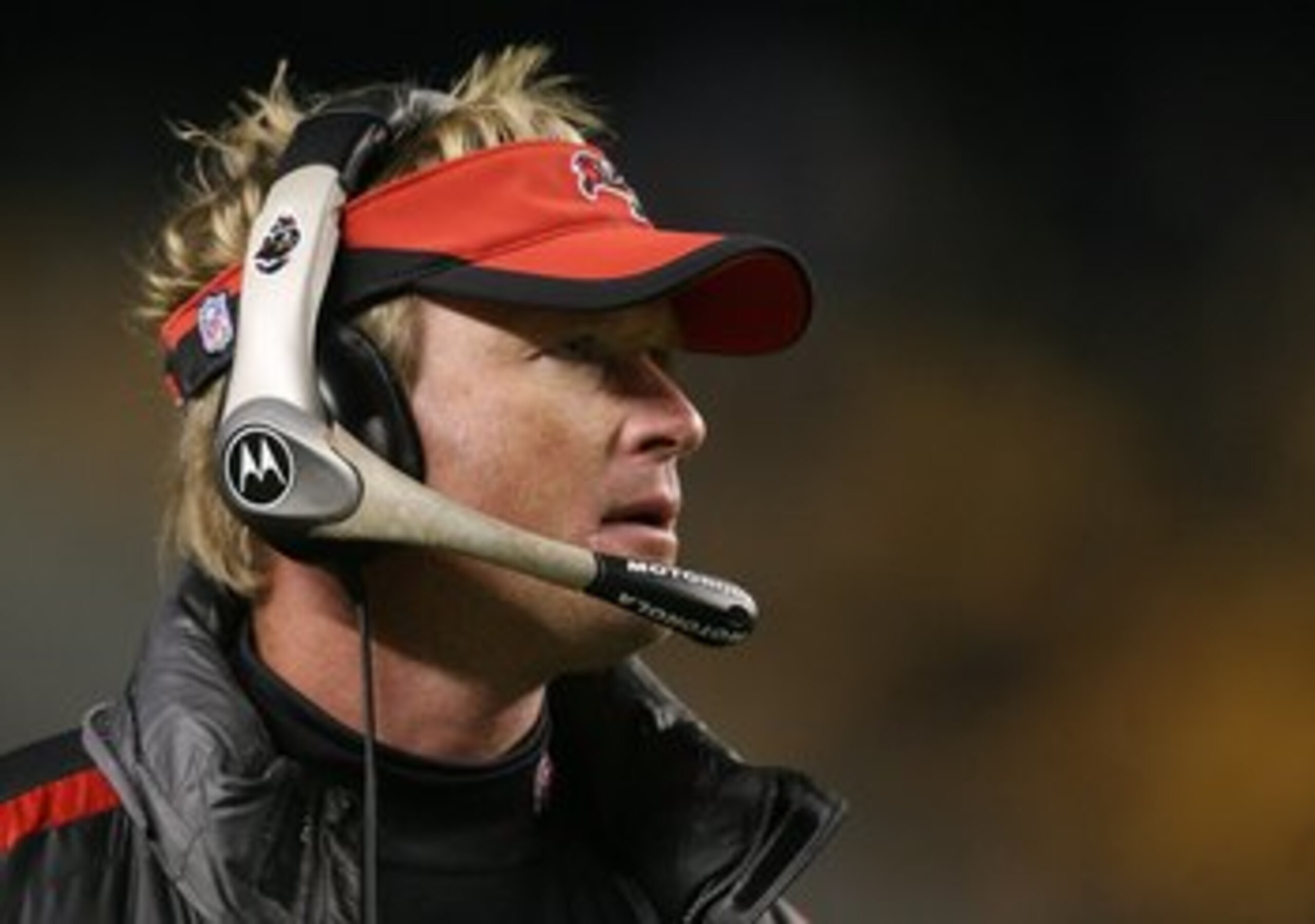 PITTSBURGH - DECEMBER 03:  Head coach, Jon Gruden of the Tampa Bay Buccaneers watches on from the sideline against the Pittsburgh Steelers at Heinz Field on December 3, 2006 in Pittsburgh, Pennsylvania.  (Photo by Nick Laham/Getty Images)