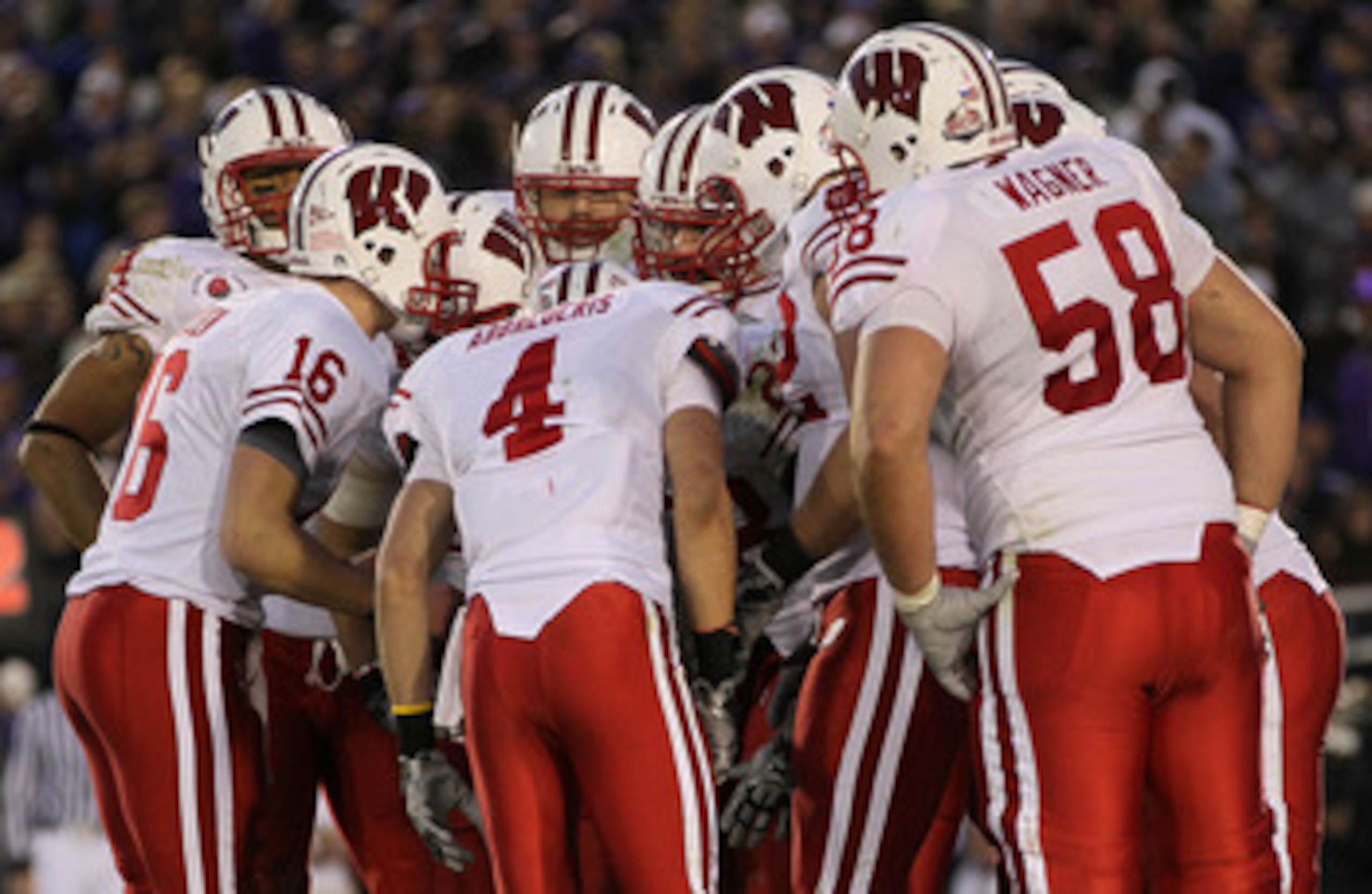 PASADENA, CA - JANUARY 01: The Wisconsin Badgers huddle together during their game against the TCU Horned Frogs in the 97th Rose Bowl game on January 1, 2011 in Pasadena, California. (Photo by Jeff Gross/Getty Images) PASADENA, CA - JANUARY 01: The Wisconsin Badgers huddle together during their game against the TCU Horned Frogs in the 97th Rose Bowl game on January 1, 2011 in Pasadena, California. (Photo by Jeff Gross/Getty Images)