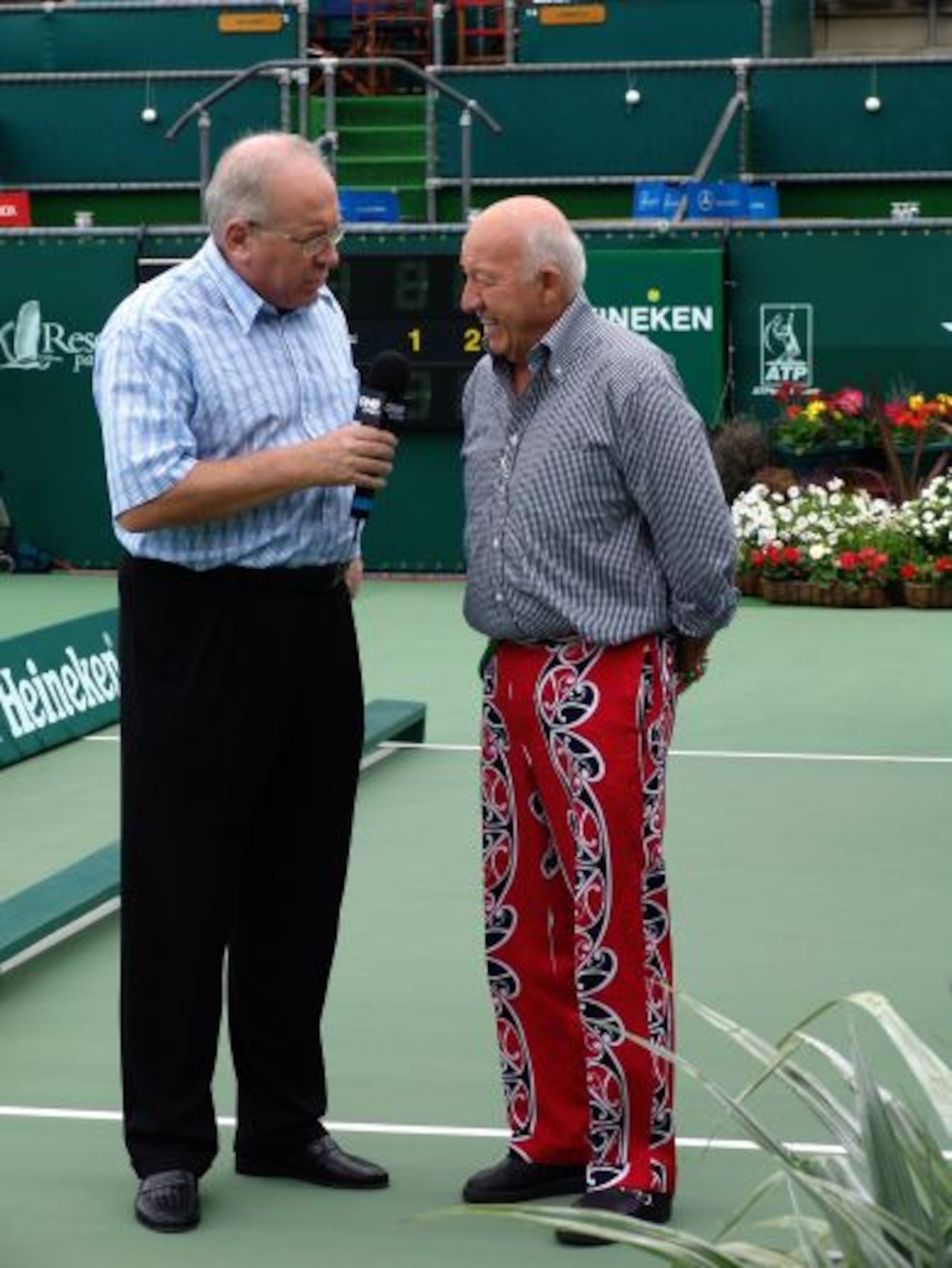 Picture Courtesy: http://www.budcollinstennis.com/
