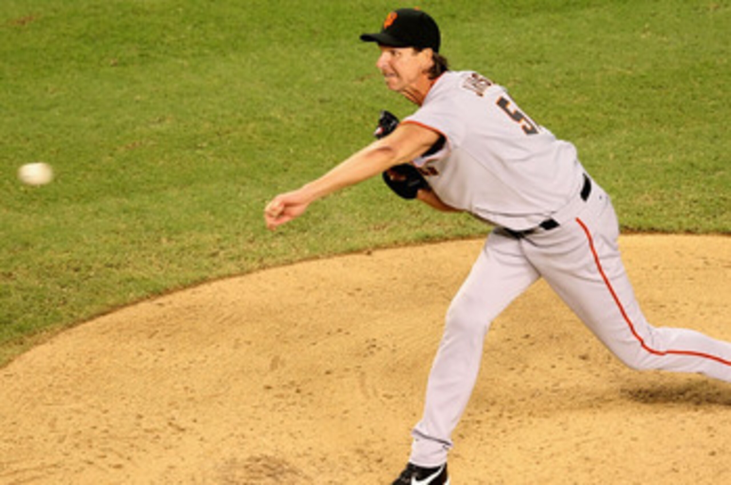 PHOENIX - SEPTEMBER 22:  Relief pitcher Randy Johnson #51 of the San Francisco Giants pitches against the Arizona Diamondbacks during the major league baseball game at Chase Field on September 22, 2009 in Phoenix, Arizona.  (Photo by Christian Petersen/Ge