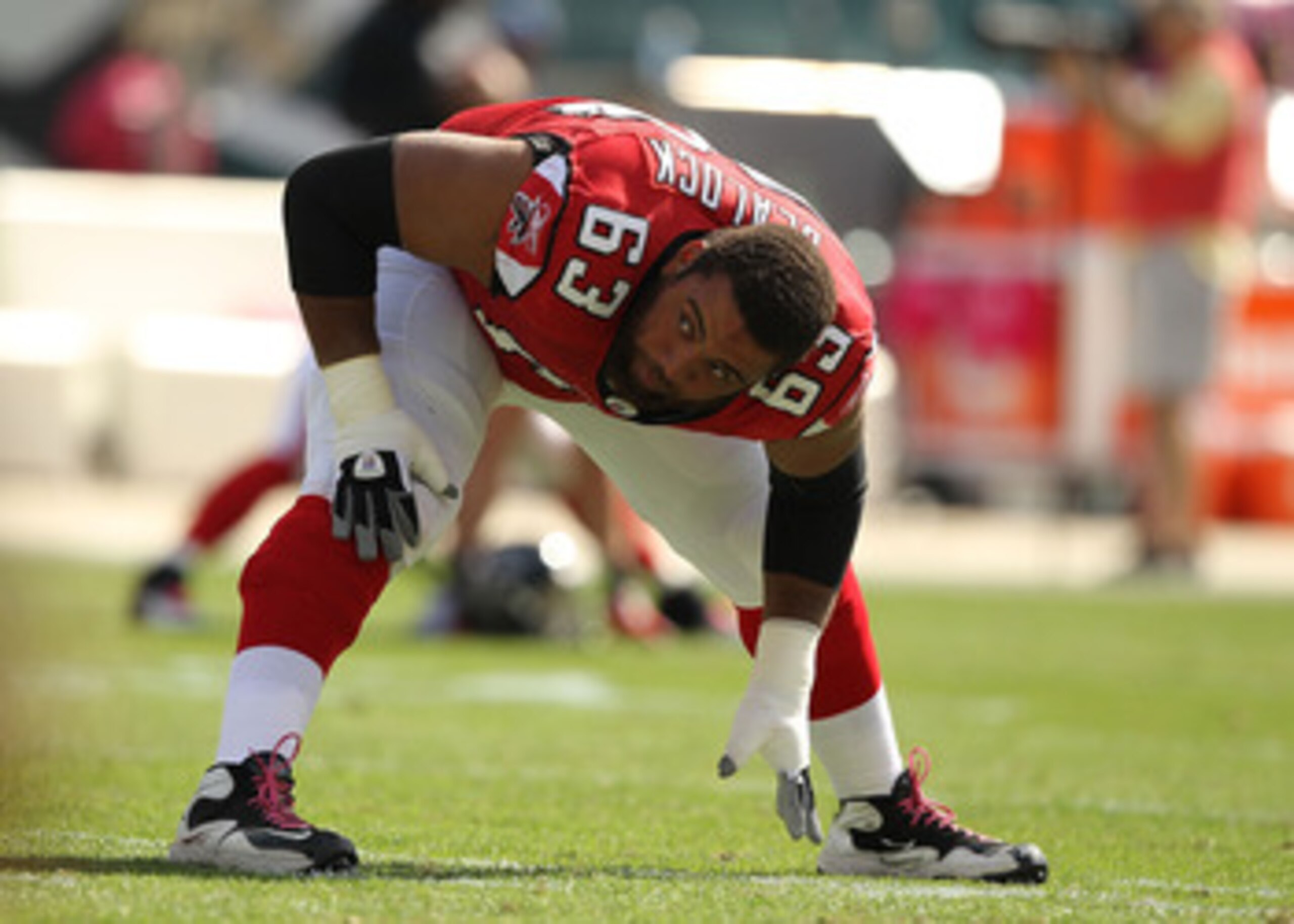 PHILADELPHIA - OCTOBER 17: Justin Blalock #63 of the Atlanta Falcons warms up against the Philadelphia Eagles during their game at Lincoln Financial Field on October 17, 2010 in Philadelphia, Pennsylvania. (Photo by Al Bello/Getty Images) PHILADELPHIA - OCTOBER 17: Justin Blalock #63 of the Atlanta Falcons warms up against the Philadelphia Eagles during their game at Lincoln Financial Field on October 17, 2010 in Philadelphia, Pennsylvania. (Photo by Al Bello/Getty Images)