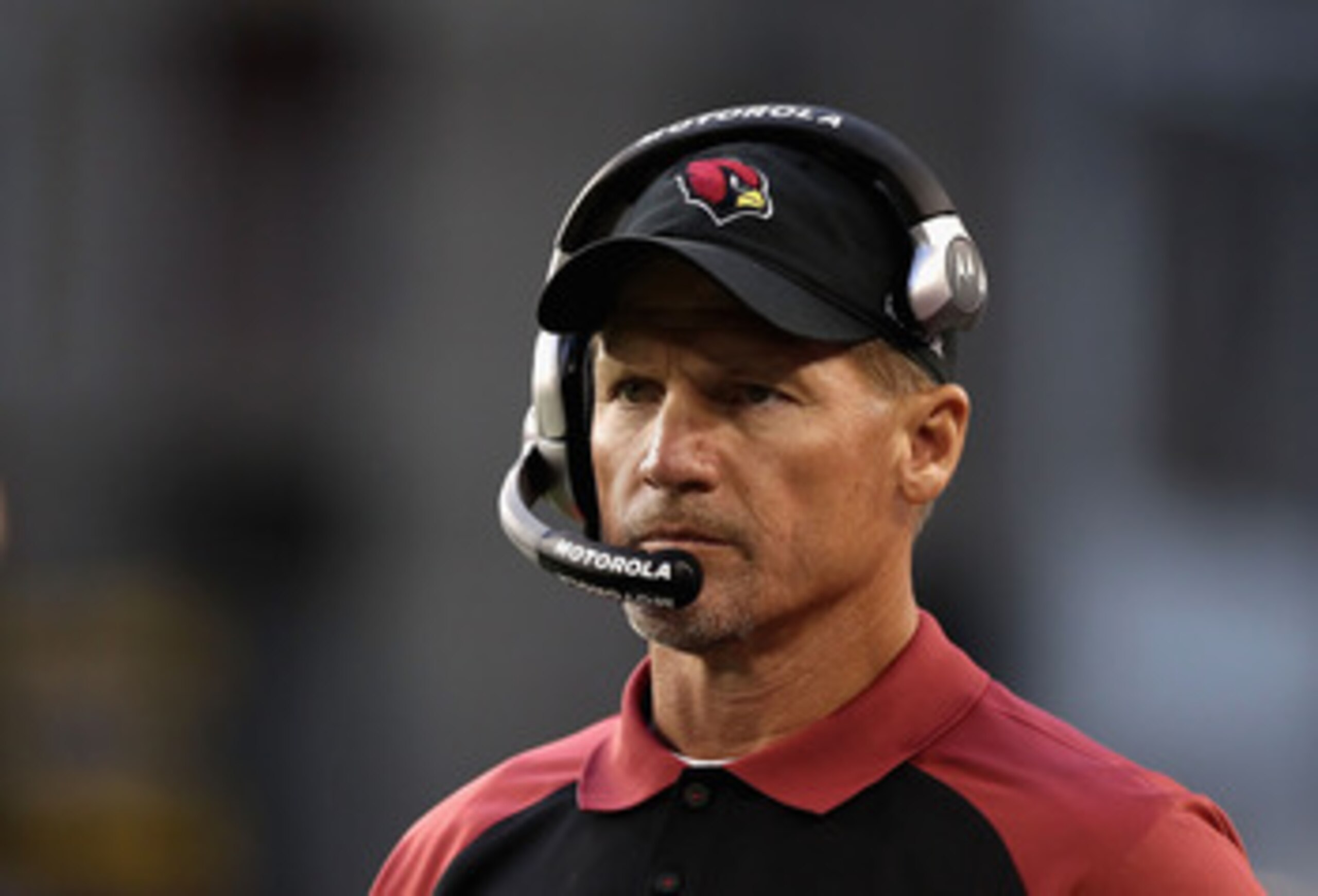GLENDALE, AZ - DECEMBER 05:  Head coach Ken Whisenhunt of the Arizona Cardinals watches from the sidelines during the NFL game against the St. Louis Rams at the University of Phoenix Stadium on December 5, 2010 in Glendale, Arizona. The Rams defeated the 