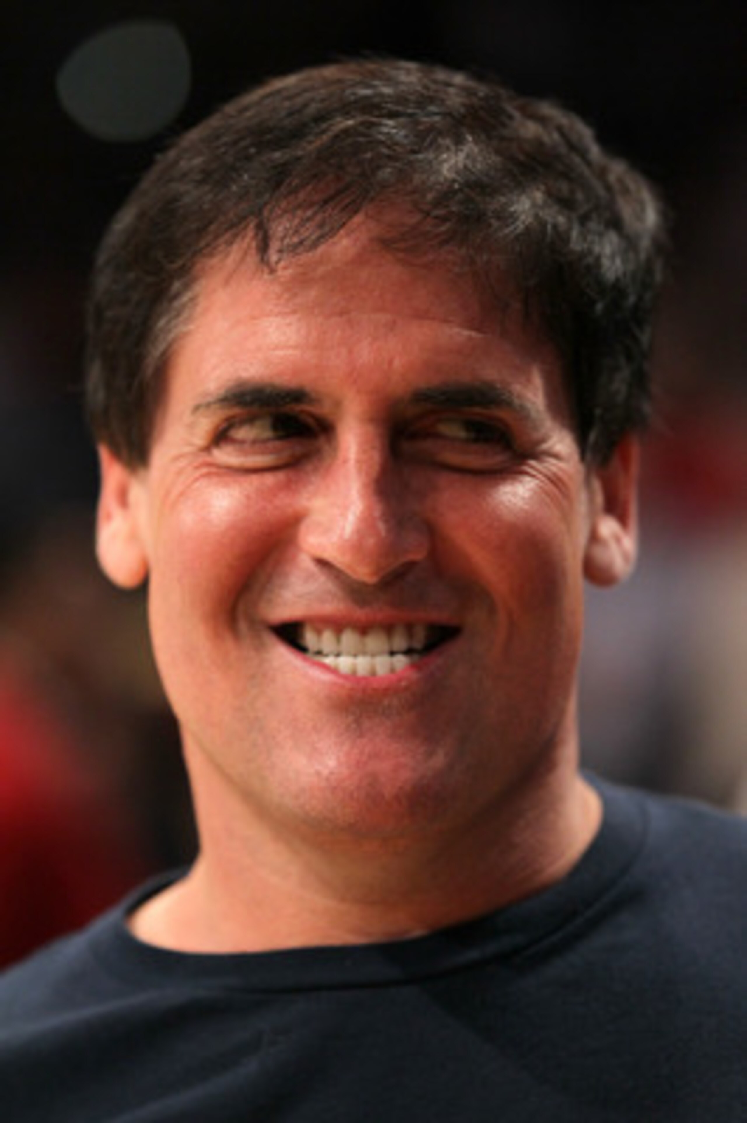 LOS ANGELES, CA - MAY 04:  Owner Mark Cuban of the Dallas Mavericks reacts before taking on the Los Angeles Lakers in Game Two of the Western Conference Semifinals in the 2011 NBA Playoffs at Staples Center on May 4, 2011 in Los Angeles, California. NOTE