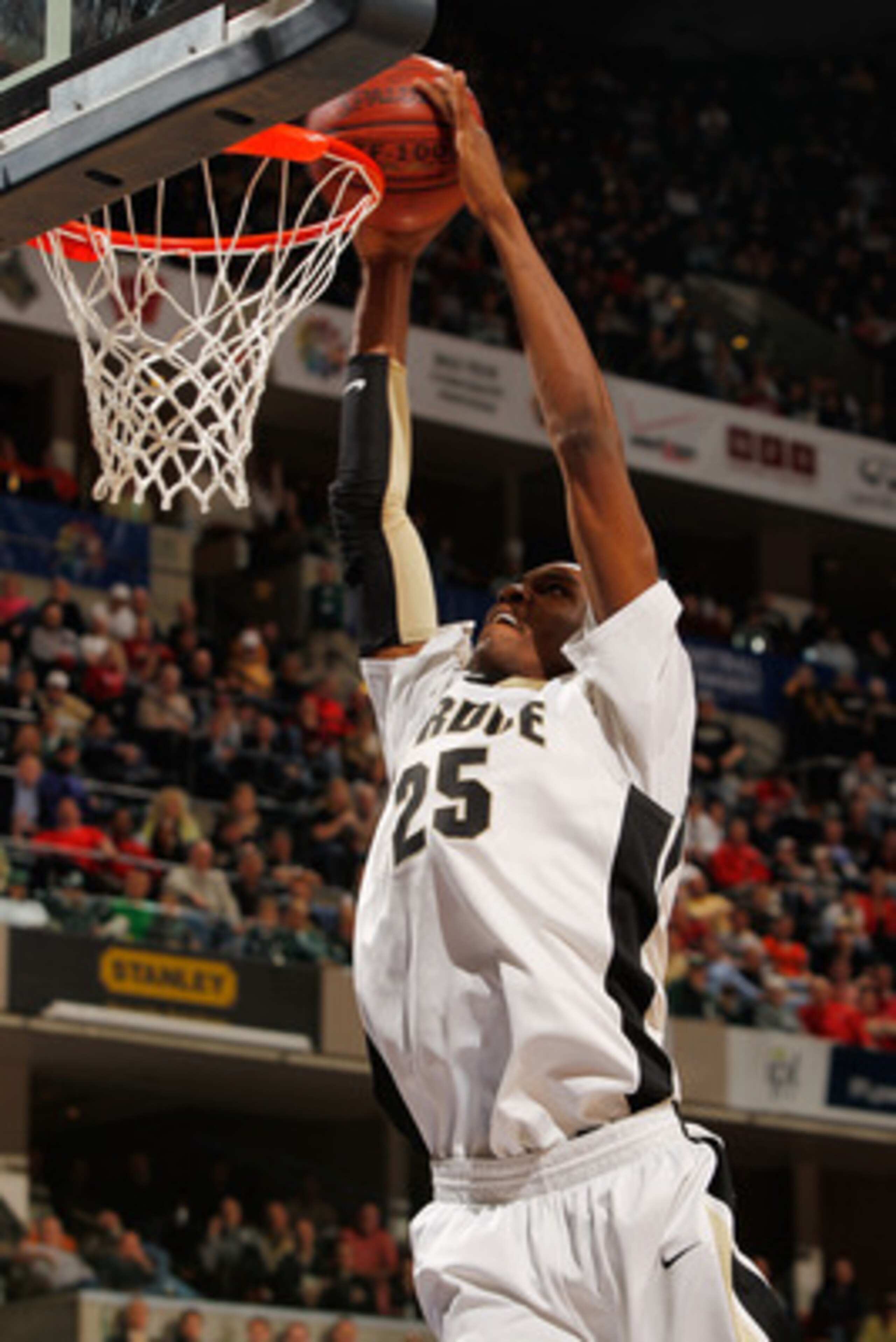 INDIANAPOLIS - MARCH 12: Center JuJuan Johnson #25 of the Purdue Boilermakers goes up for a dunk against the Northwestern Wildcats during the quarterfinals of the Big Ten Men's Basketball Tournament at Conseco Fieldhouse on March 12, 2010 in Indianapolis INDIANAPOLIS - MARCH 12: Center JuJuan Johnson #25 of the Purdue Boilermakers goes up for a dunk against the Northwestern Wildcats during the quarterfinals of the Big Ten Men's Basketball Tournament at Conseco Fieldhouse on March 12, 2010 in Indianapolis