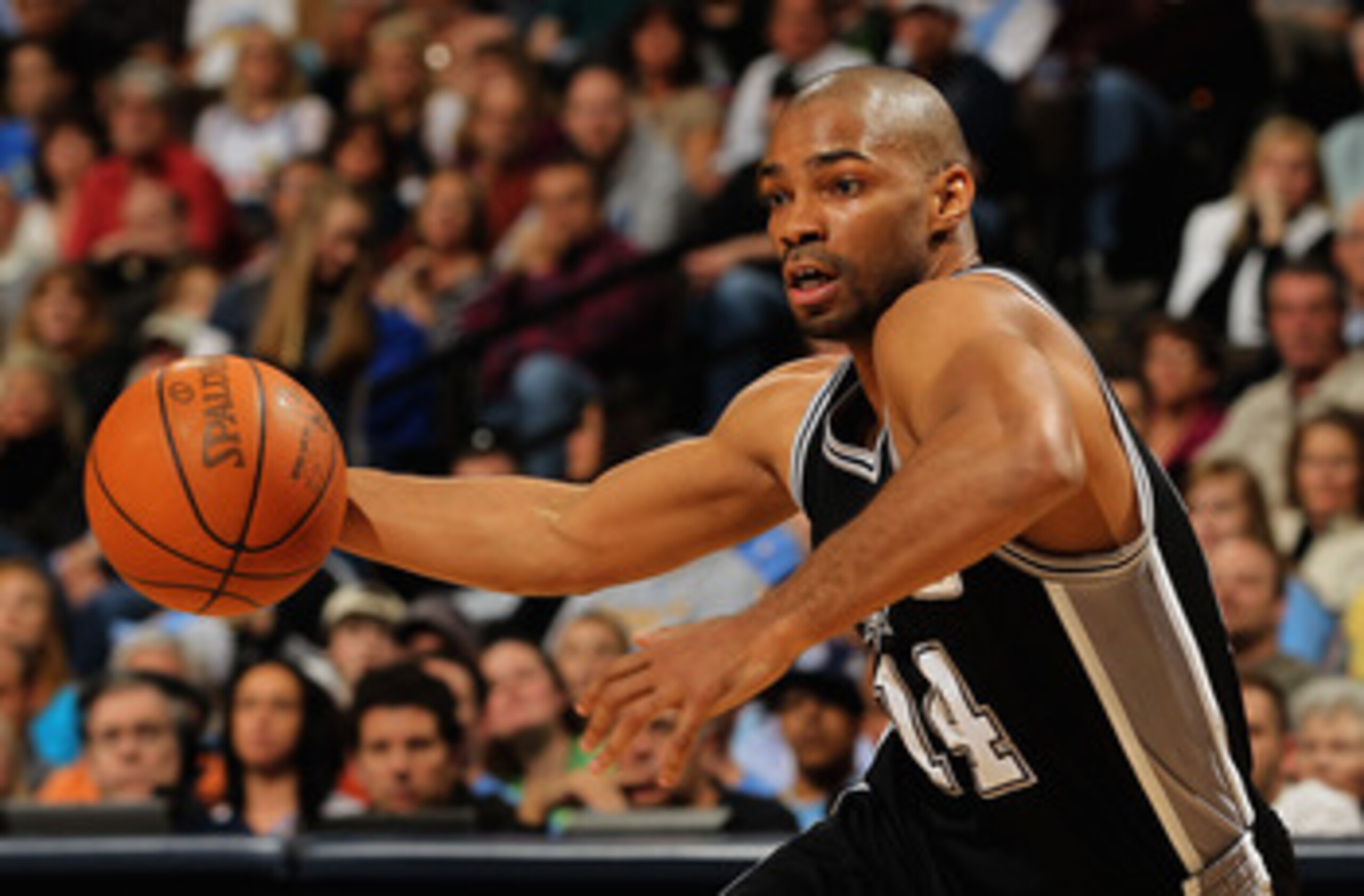 DENVER, CO - MARCH 23:  Gary Neal #14 of the San Antonio Spurs controls the ball against the Denver Nuggets at the Pepsi Center on March 23, 2011 in Denver, Colorado. The Nuggets defeated the Spurs 115-112. NOTE TO USER: User expressly acknowledges and ag