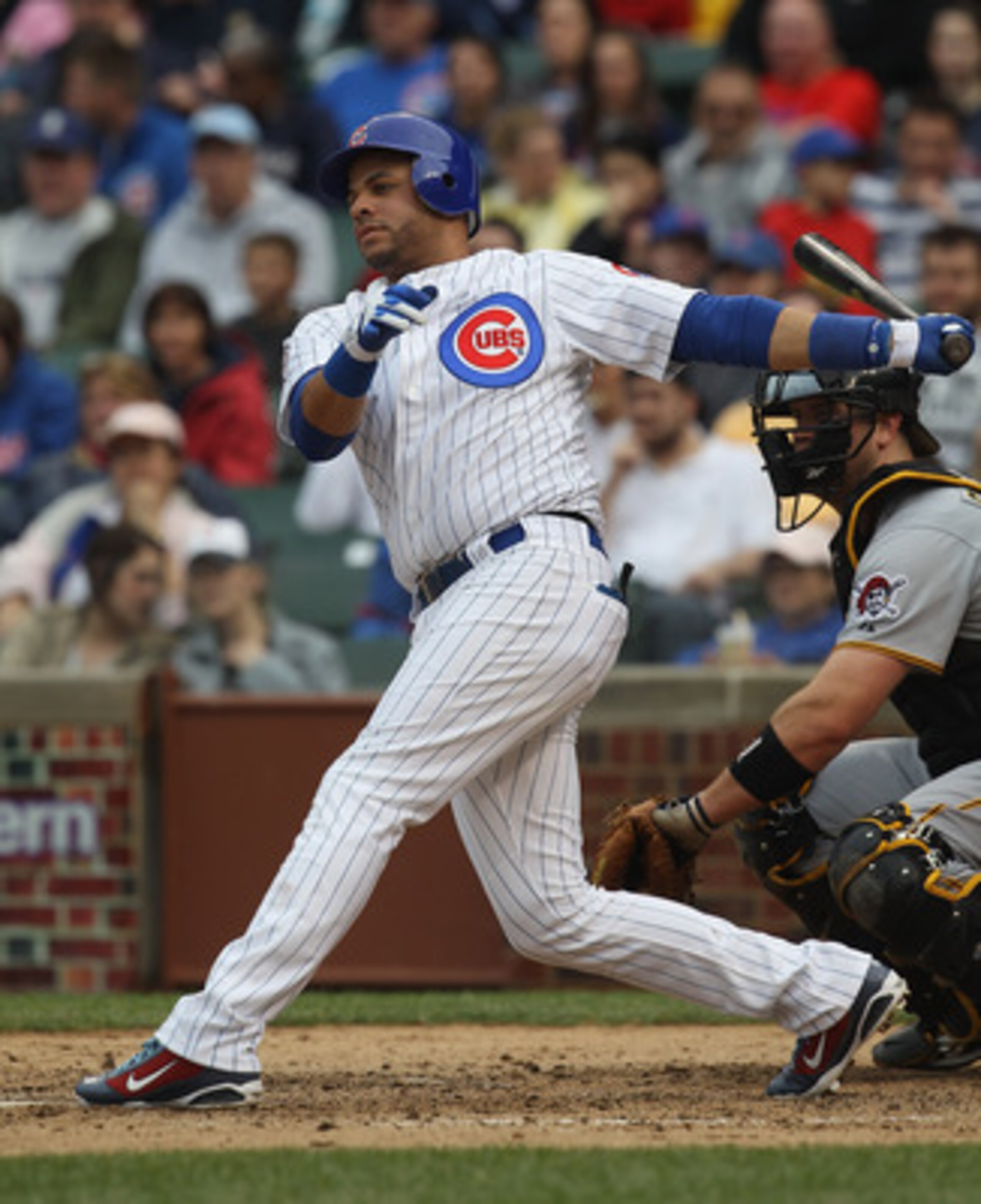 CHICAGO, IL - MAY 29: Aramis Ramirez #16 of the Chicago Cubs hits the ball against the Pittsburgh Pirates at Wrigley Field on May 29, 2011 in Chicago, Illinois. The Cubs defeated the Pirates 3-2.(Photo by Jonathan Daniel/Getty Images)