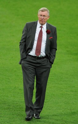 LONDON, ENGLAND - MAY 28:  Sir Alex Ferguson manager of Manchester United shows his dejection after the UEFA Champions League final between FC Barcelona and Manchester United FC at Wembley Stadium on May 28, 2011 in London, England.  (Photo by Michael Reg