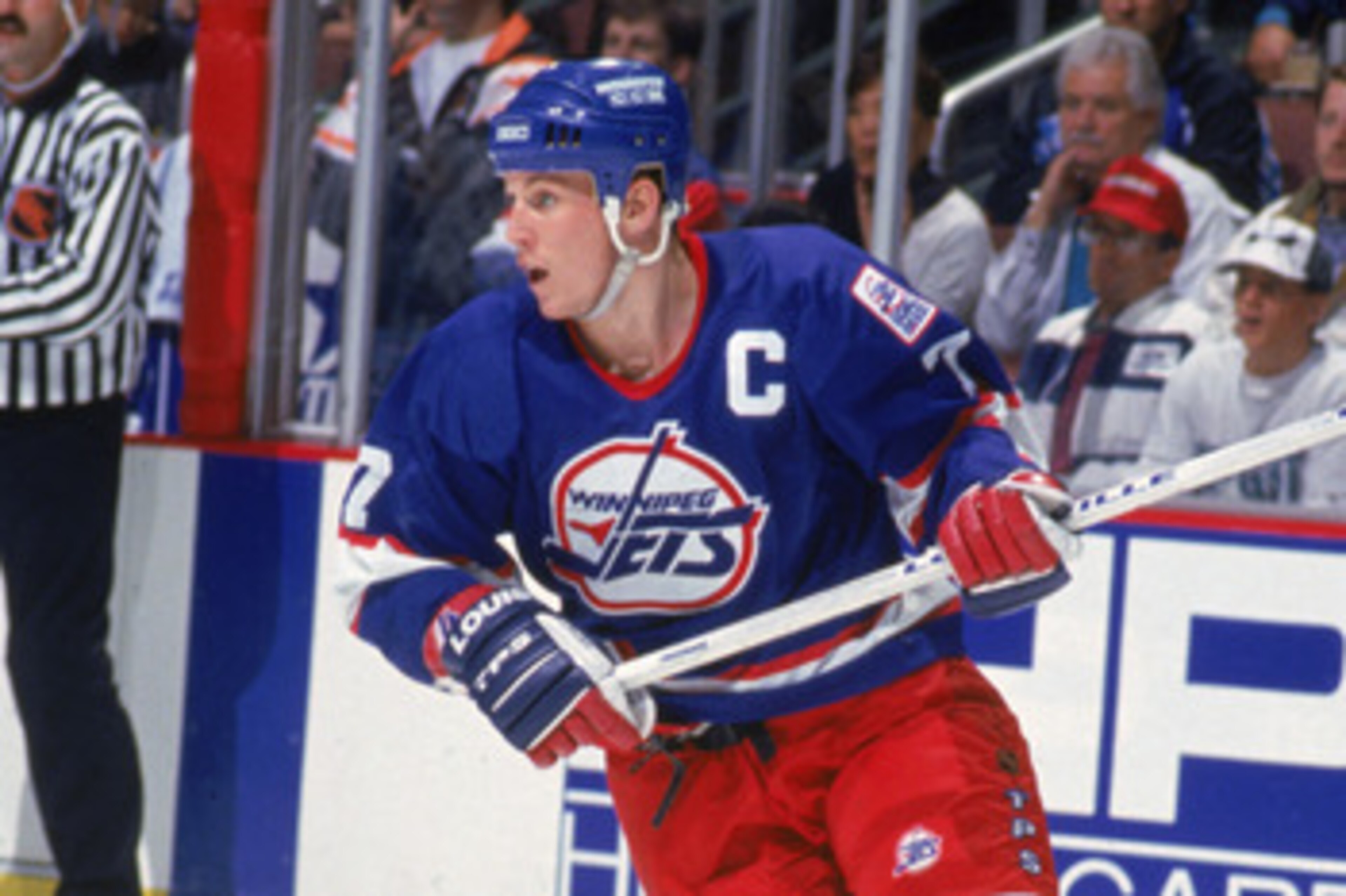ANAHEIM, CA - DECEMBER 1:  Keith Tkachuk #7 of the Winnipeg Jets skates against the Anaheim Mighty Ducks during their game at The Pond on December 1, 1993 in Anaheim, California. (Photo by J.D. Cuban/Getty Images)