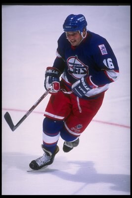 22 Oct 1995:  Center Ed Olczyk of the Winnipeg Jets moves down the ice during a game against the Anaheim Mighty Ducks at Arrowhead Pond in Anaheim, California.  The Ducks won the game, 6-2. Mandatory Credit: Glenn Cratty  /Allsport