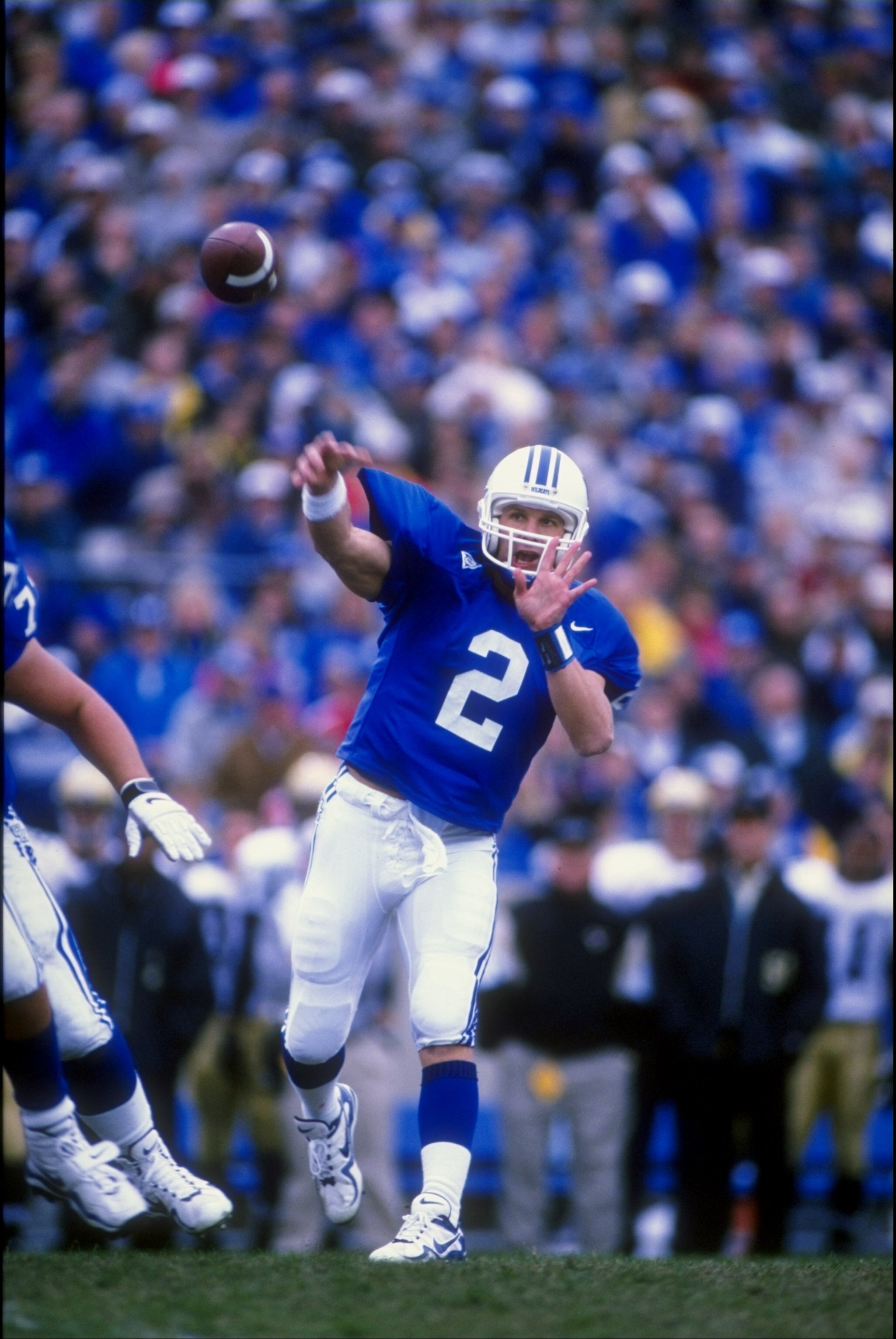 14 Nov 1998: Quarterback Tim Couch #2 of the Kentucky Wildcats throws during the game against the Vanderbilt Commadores at the Commonwealth Stadium in Lexington, Kentucky. Kentucky defeated Vanderbilt 55-17. Mandatory Credit: Chris Covatta  /Allsport