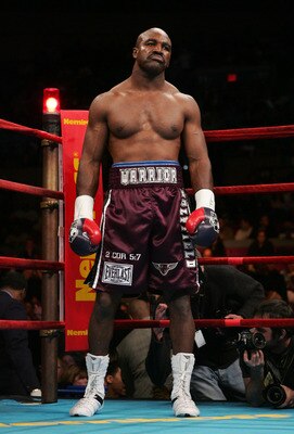NEW YORK - NOVEMBER 13:  Evander Holyfield stands in a neutral corner during his bout for the NABC Heavyweight Championship against Larry Donald on November 13, 2004 at Madison Square Garden in New York City.  (Photo by Al Bello/Getty Images)