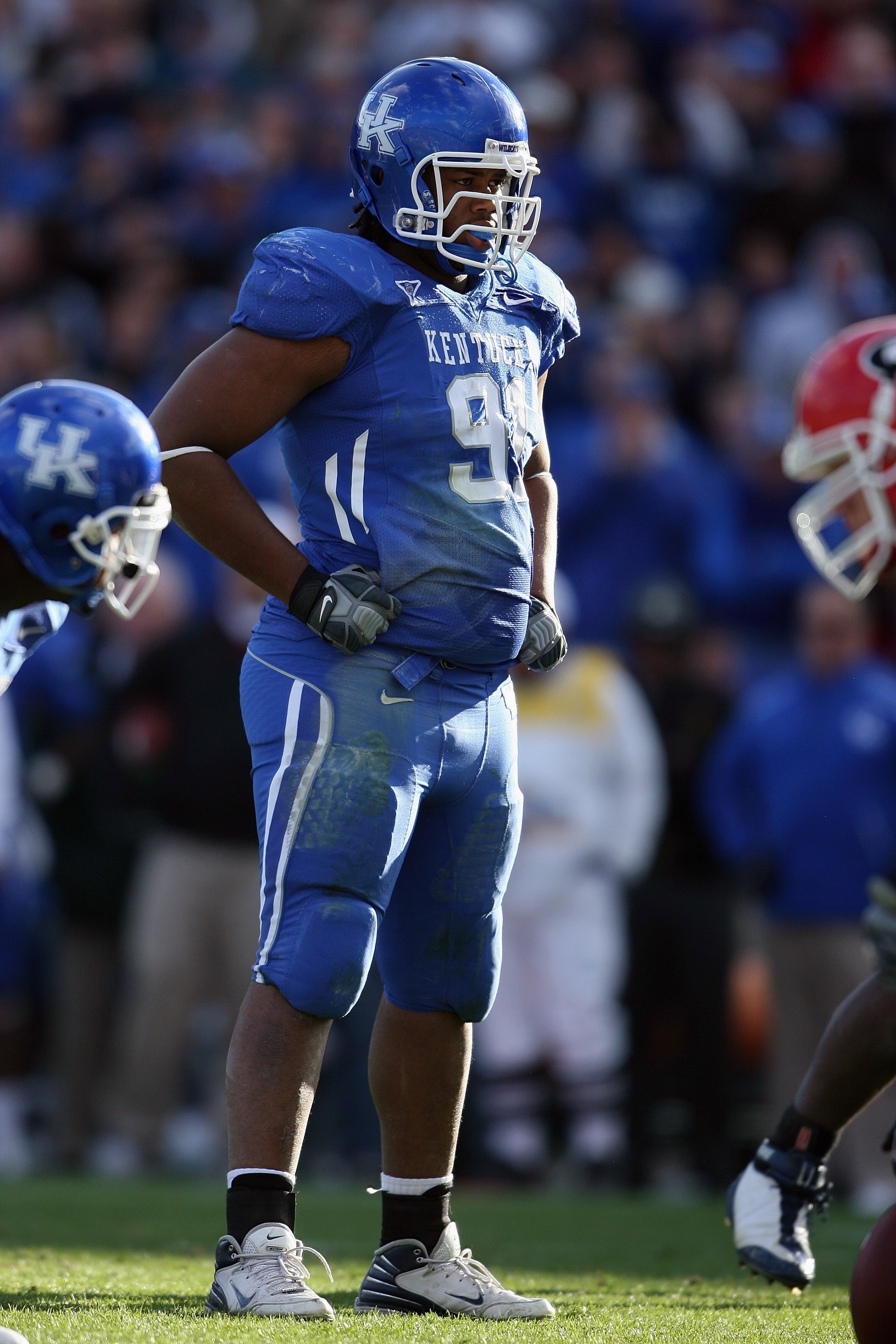 LEXINGTON, KY - NOVEMBER 8:  Corey Peters #91 of the Kentucky Wildcats looks on during the game against the Georgia Bulldogs at Commonwealth Stadium on November 8, 2008 in Lexington, Kentucky. (Photo by Andy Lyons/Getty Images)